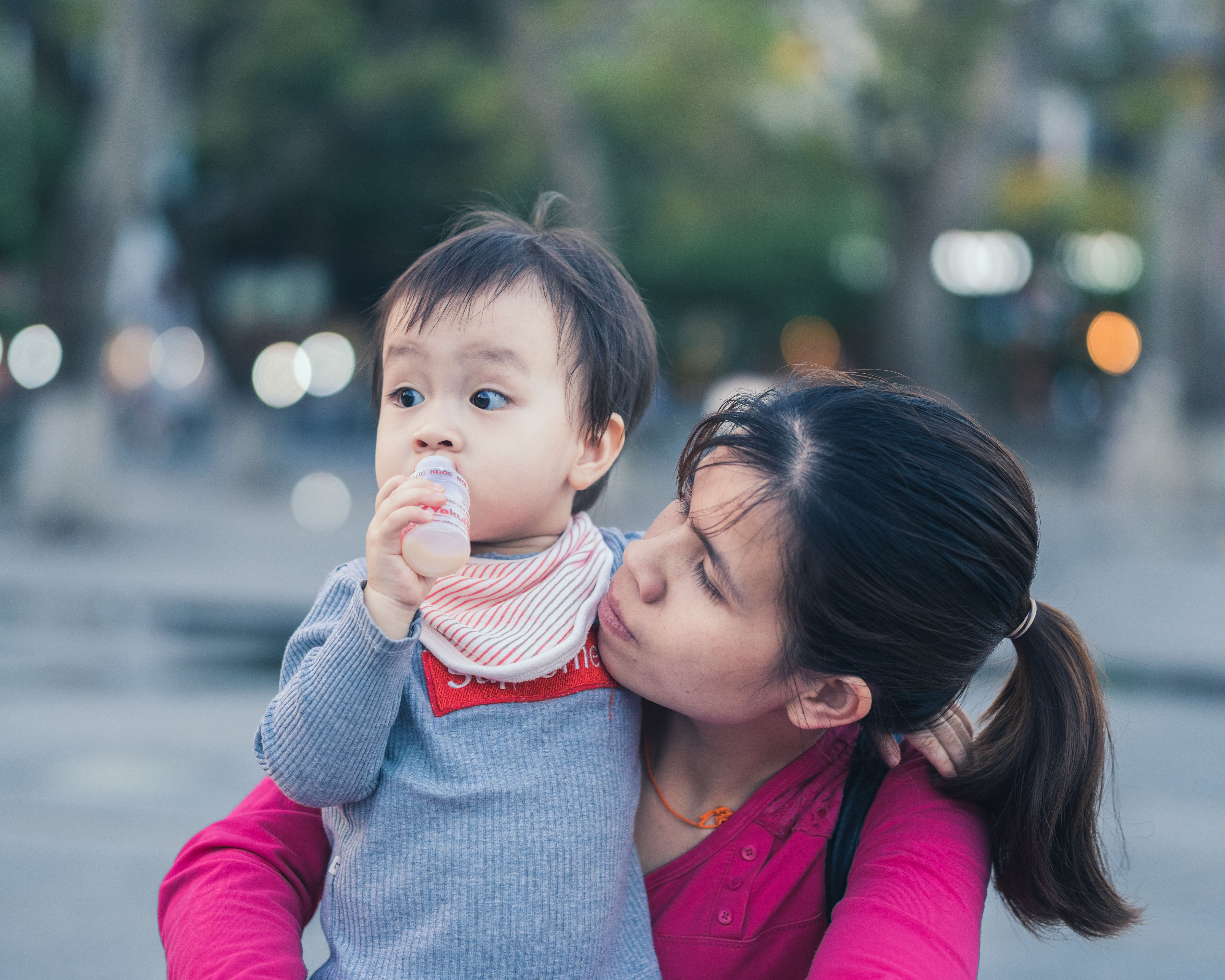 Mother and Child Bonding Outdoors · Free Stock Photo