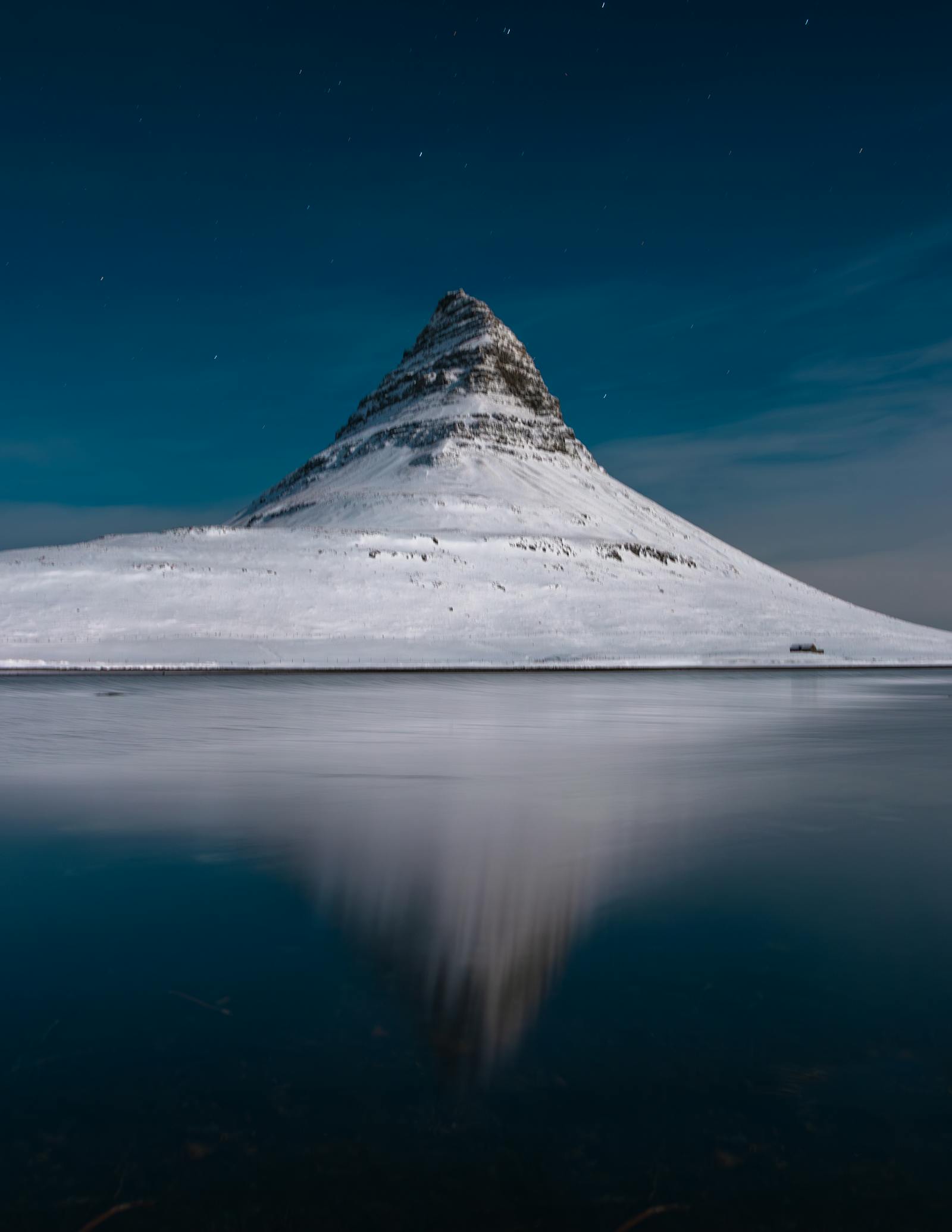 Snow Mountain At Night Photos, Download The BEST Free Snow Mountain At