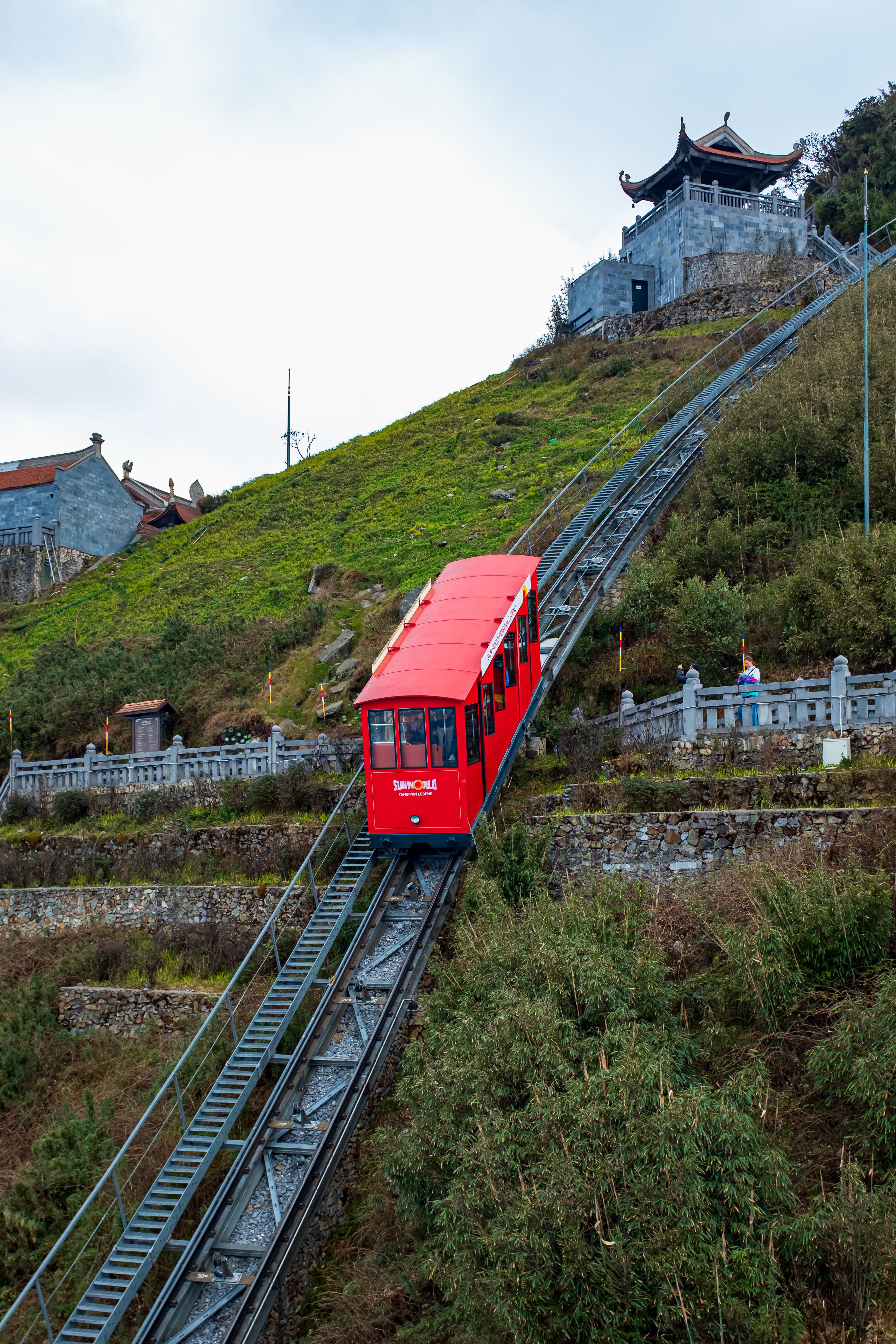 Funicular Train Ascending Fansipan Mountain in Vietnam · Free Stock Photo