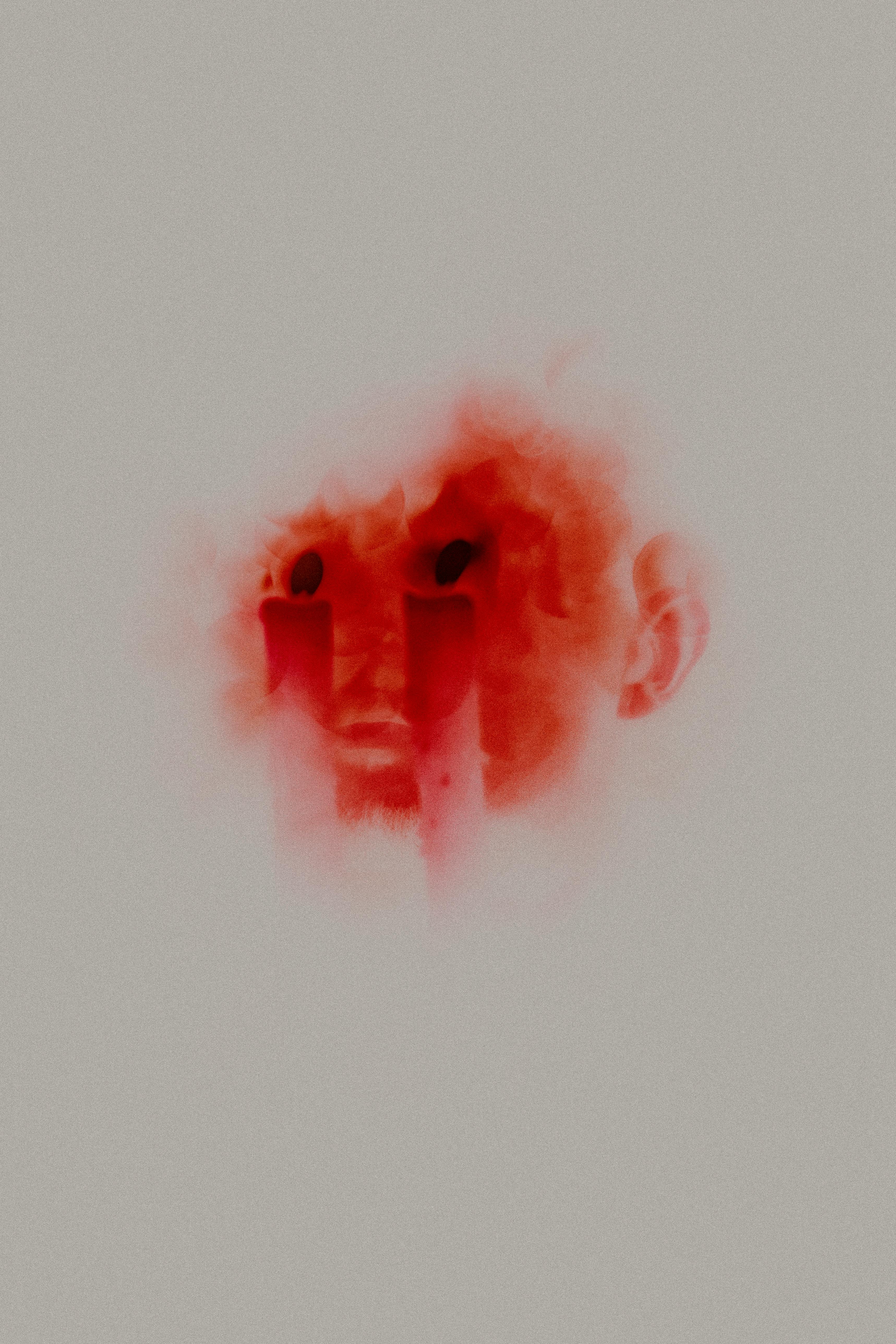 Zadarmo Surrealistický Abstraktný Portrét V červenom Odtieni Fotka z fotobanky