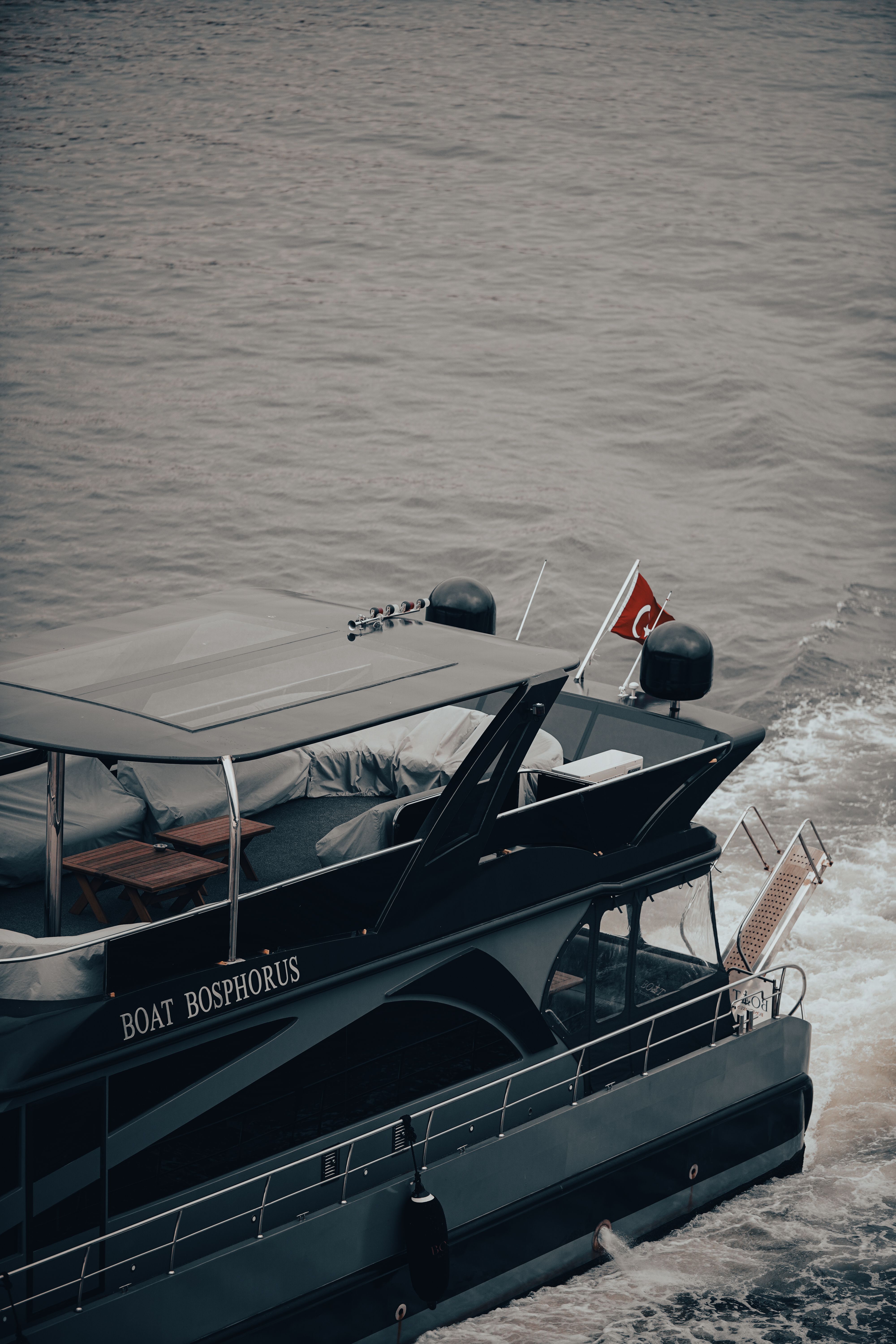 Luxury Yacht on the Bosphorus, Istanbul · Free Stock Photo