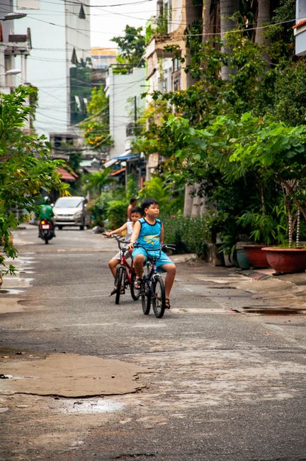 Why Choose a Bicycle for Exploring Vietnam? Why Choose a Bicycle for Exploring Vietnam?