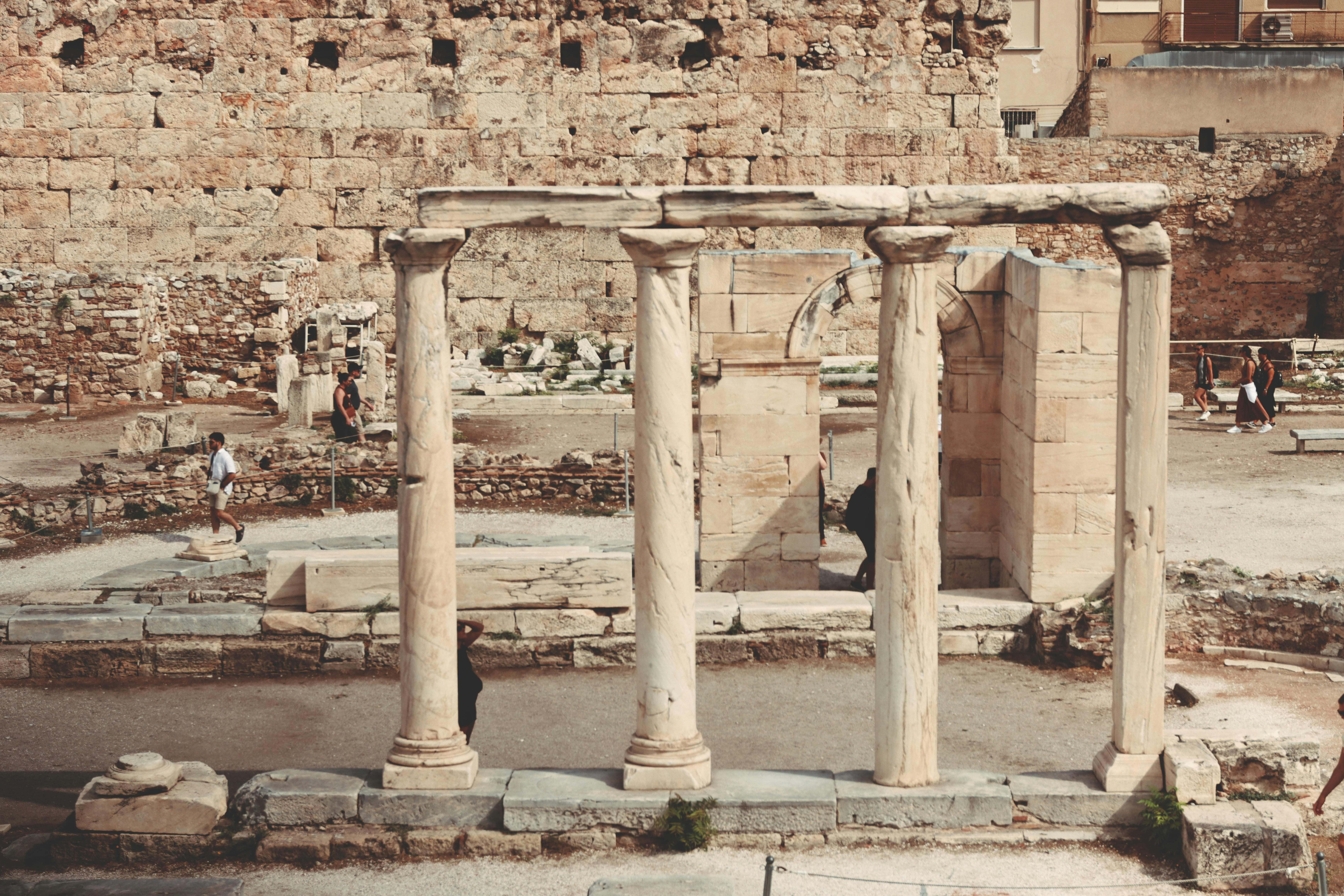 ancient ruins in athens greece