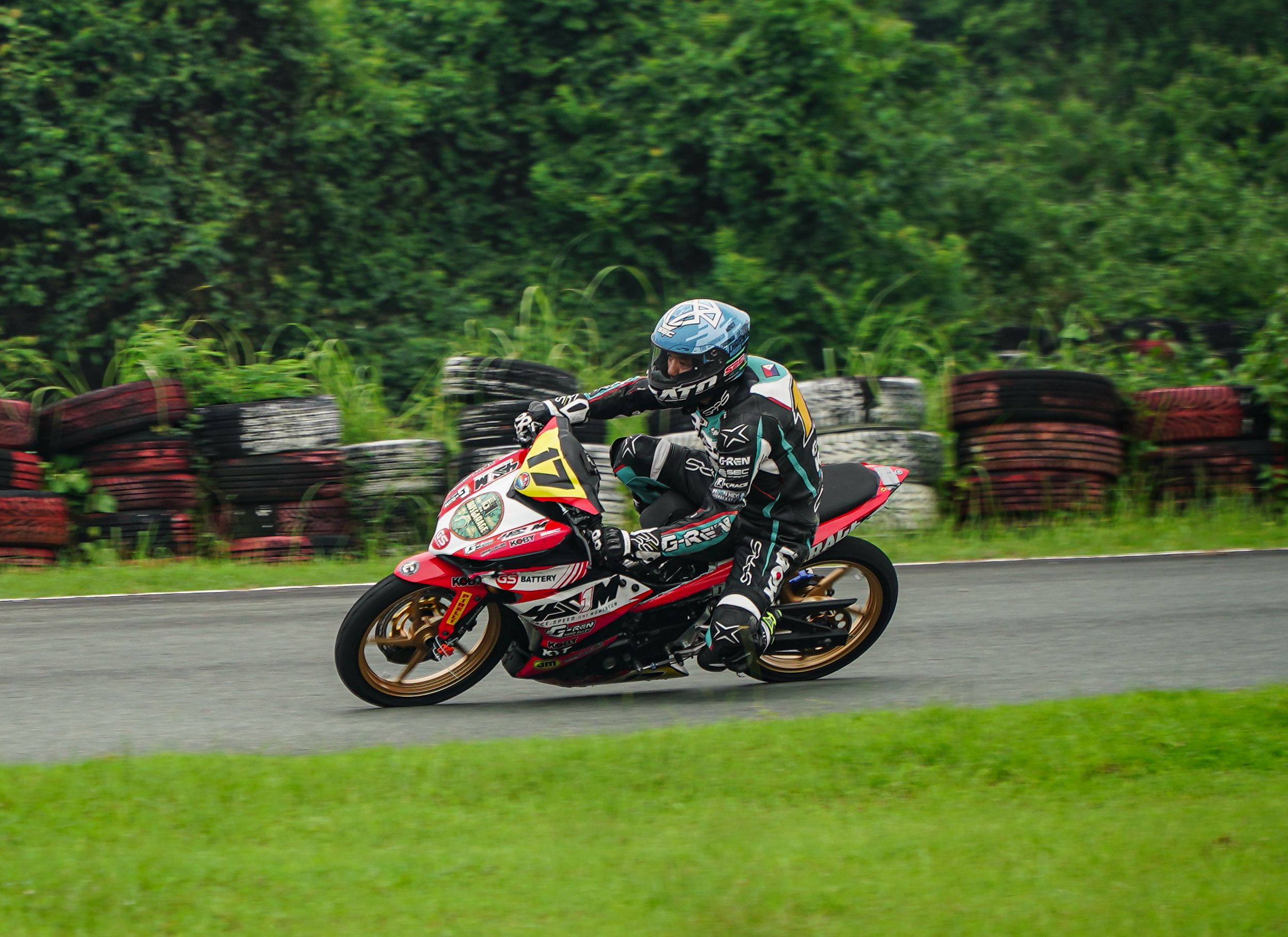 Motorcycle Racer on Track in Tarlac City · Free Stock Photo