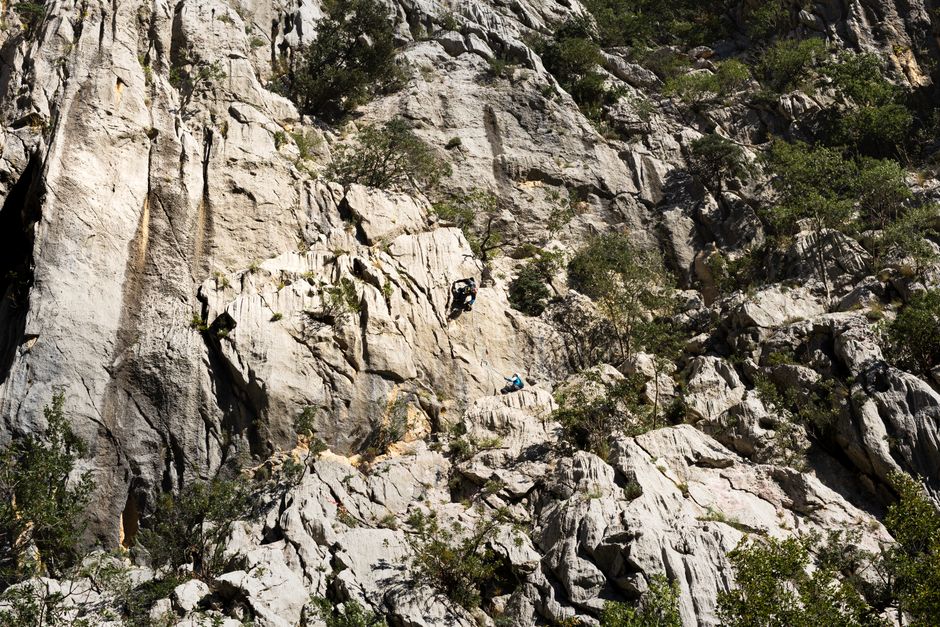 Mastering the Aso Rock Climb: A Guide for Adventure Seekers