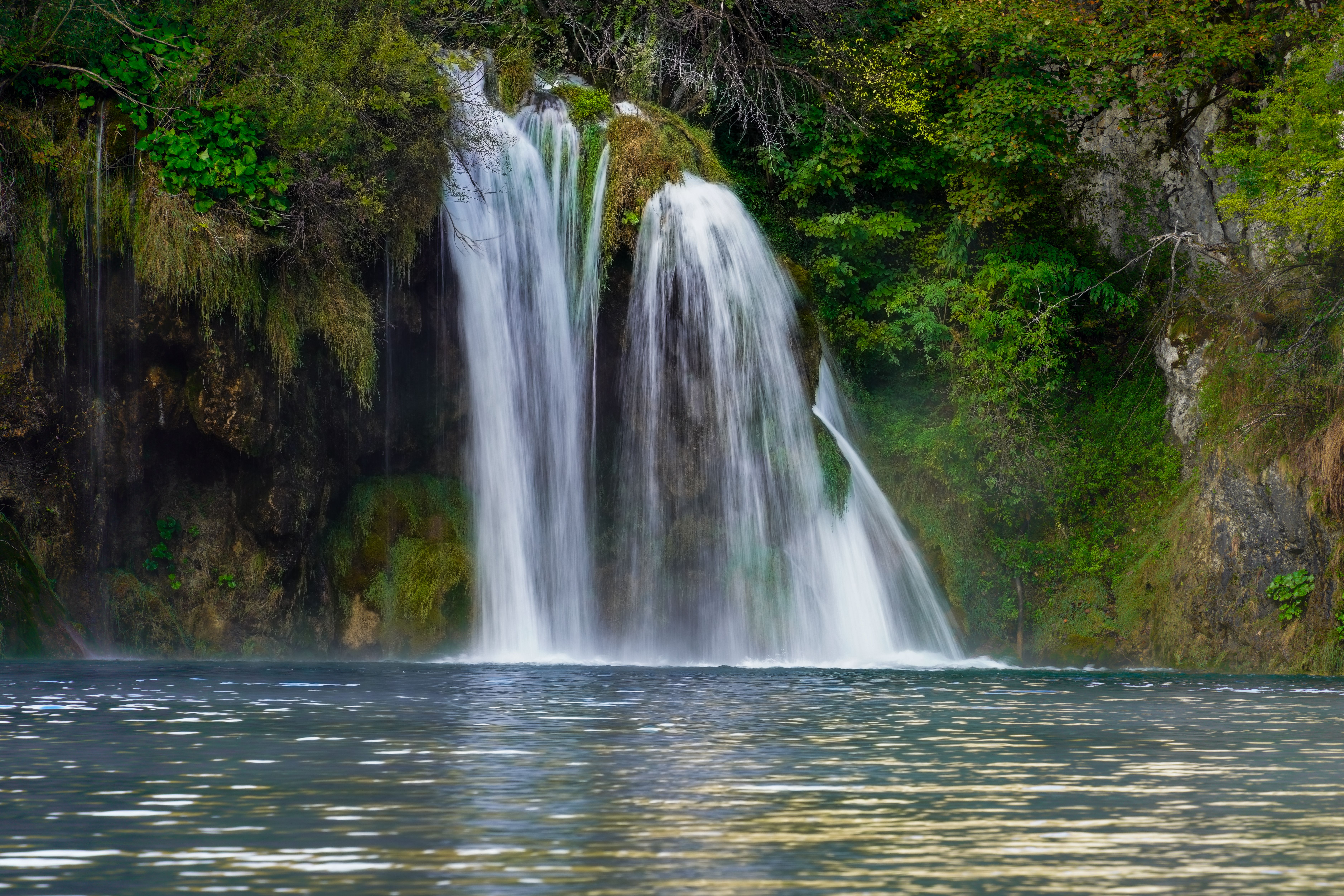 Plitvice Meren: Een Complete Reisgids voor Natuurliefhebbers