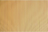 采用极简主义和现代抽象设计，以金黄色条纹线条打造艺术墙壁装饰