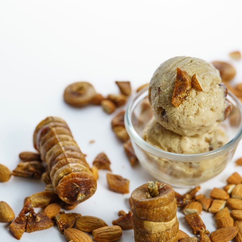 Slow Cooker Fig Honey Cream Shake