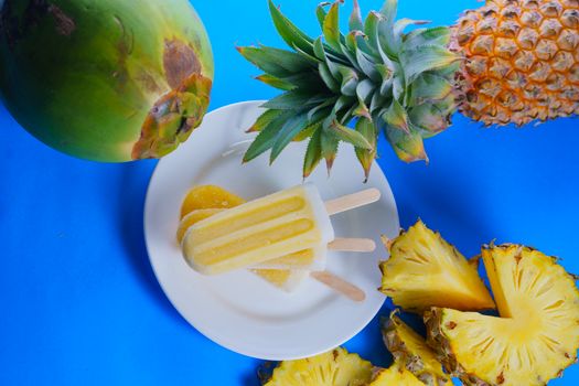 100% Juice Blend, Coconut Water With Pineapple