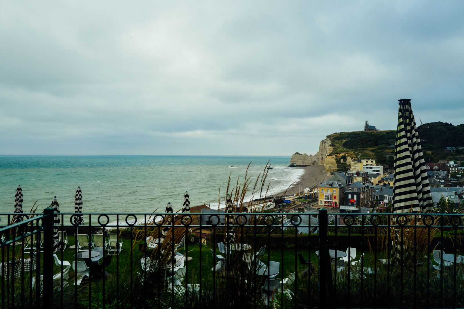 Falaises et littoral d’Étretat en Normandie