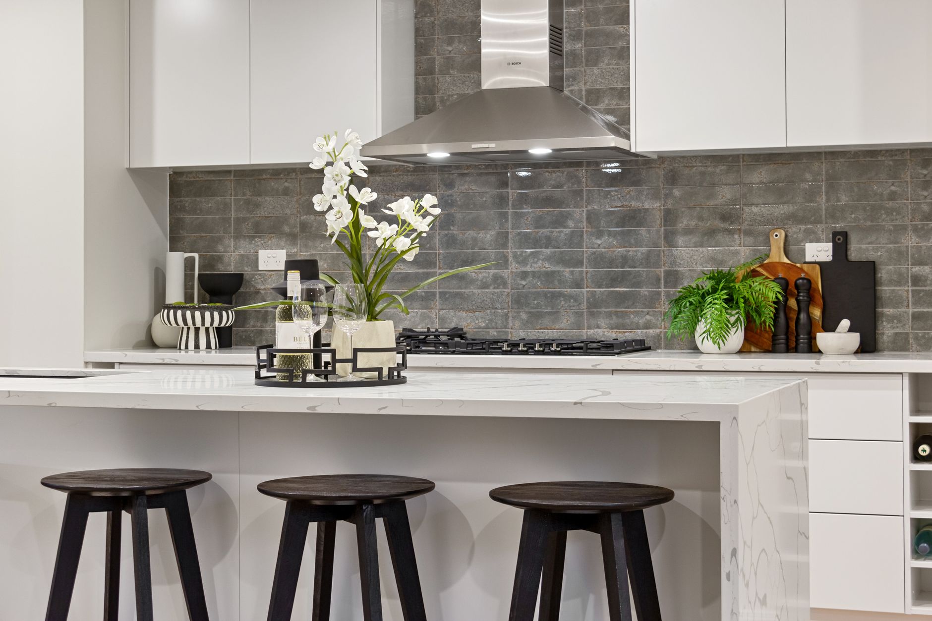 Best Rangehood for Australian Kitchens: Canopy vs Undermount vs Island