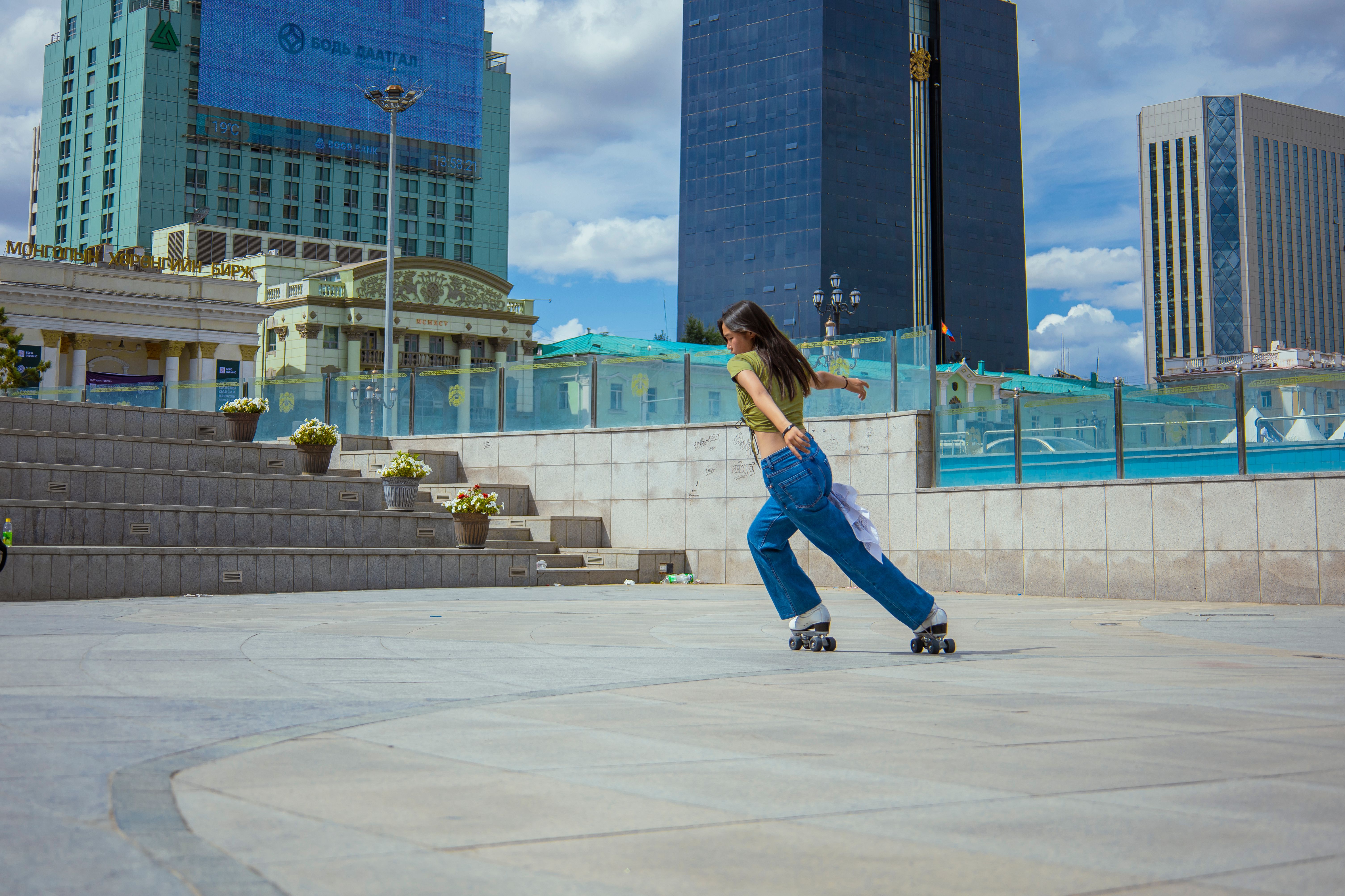 Kostenlos Rollschuhlaufen In Der Ulaanbaatar City Plaza Stock-Foto