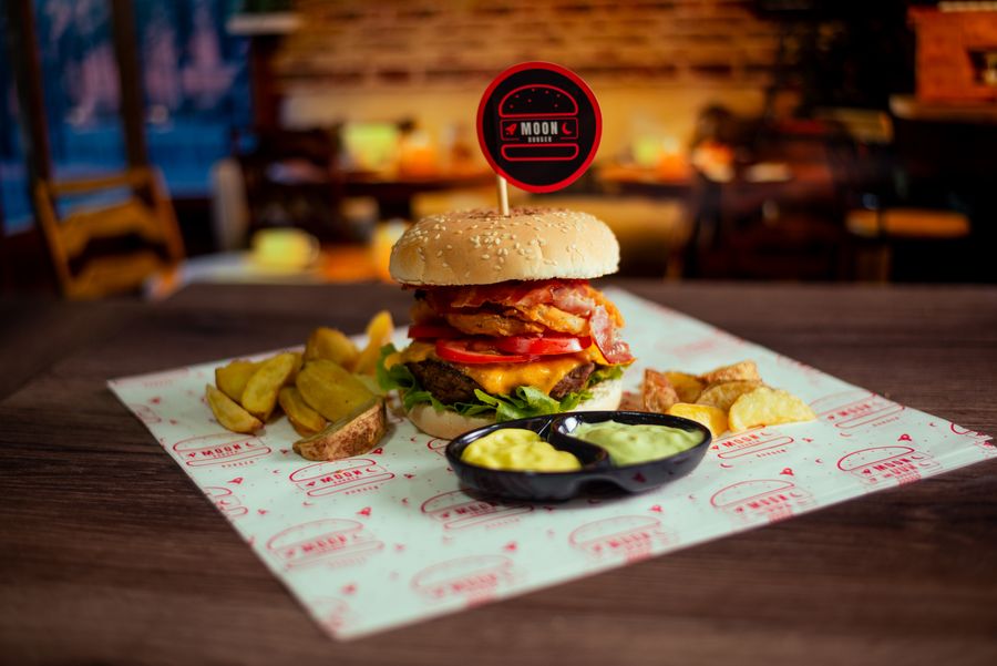 Resto Burgger historia