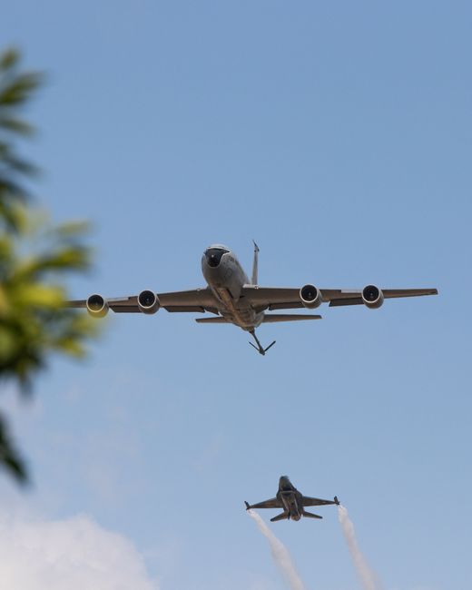 F-16s Refuel Mid-Air Over CENTCOM: US Military Power Projection