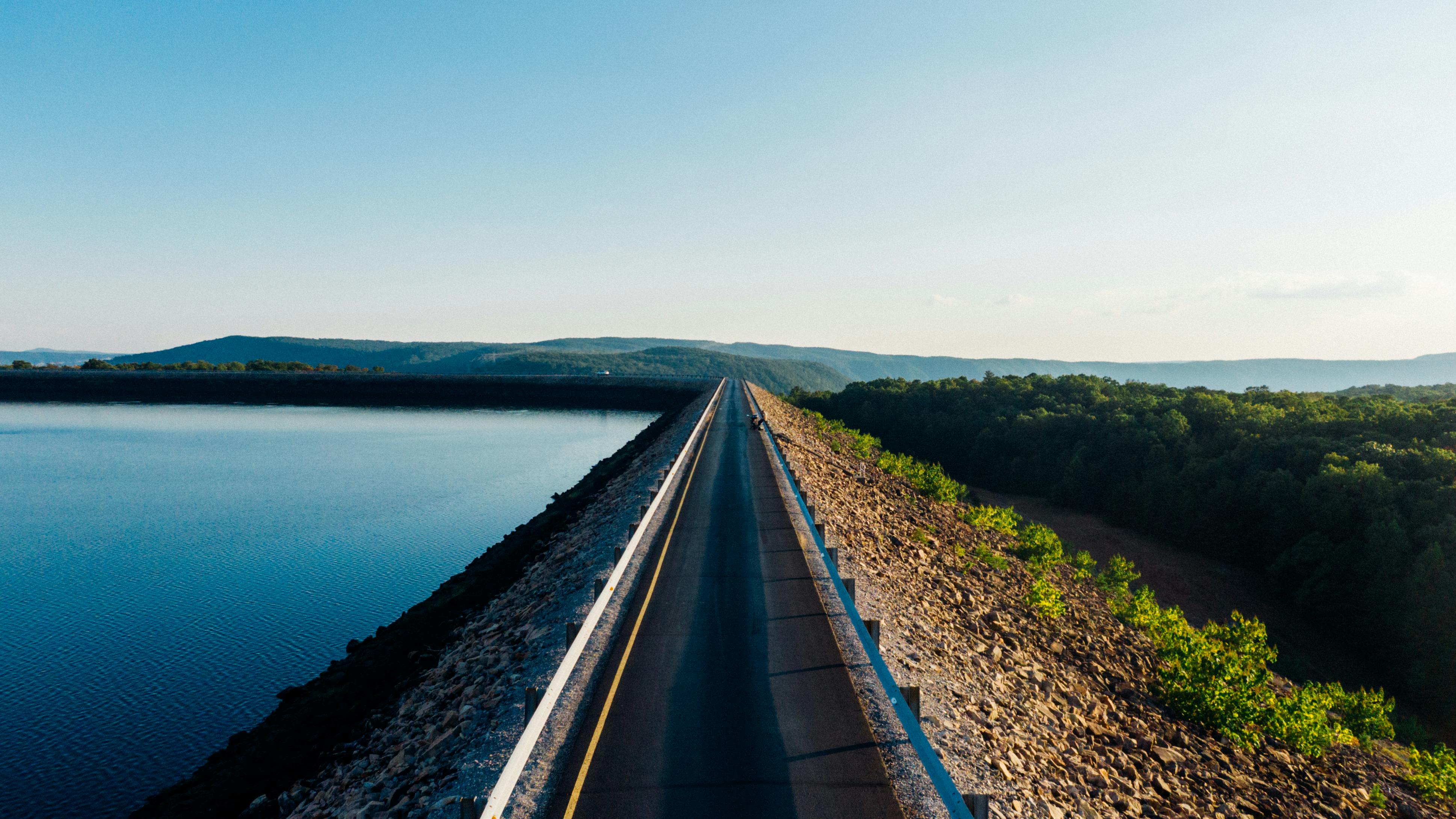 road-beside-lake-free-stock-photo