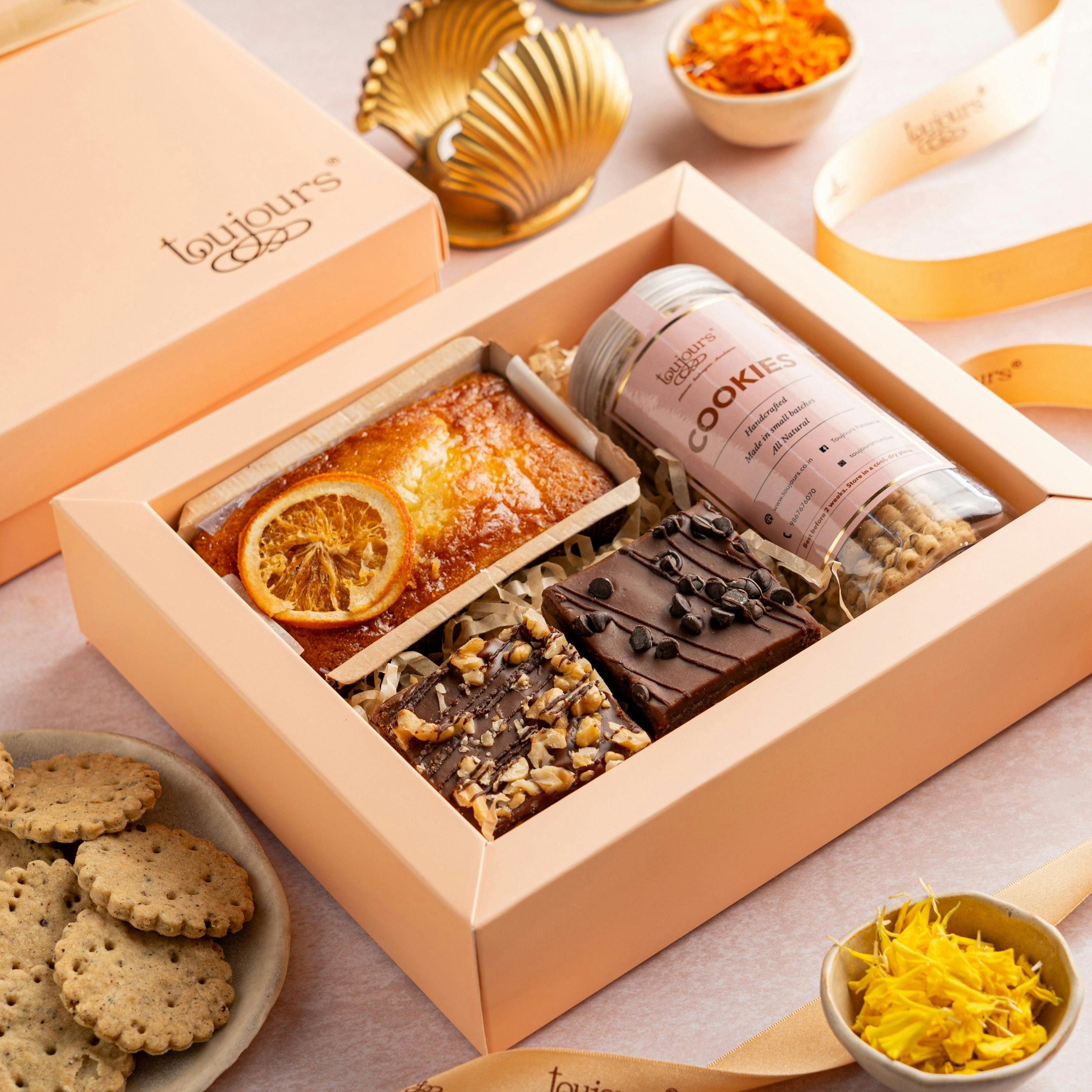 Gourmet Hamper that include cookies, chocolates