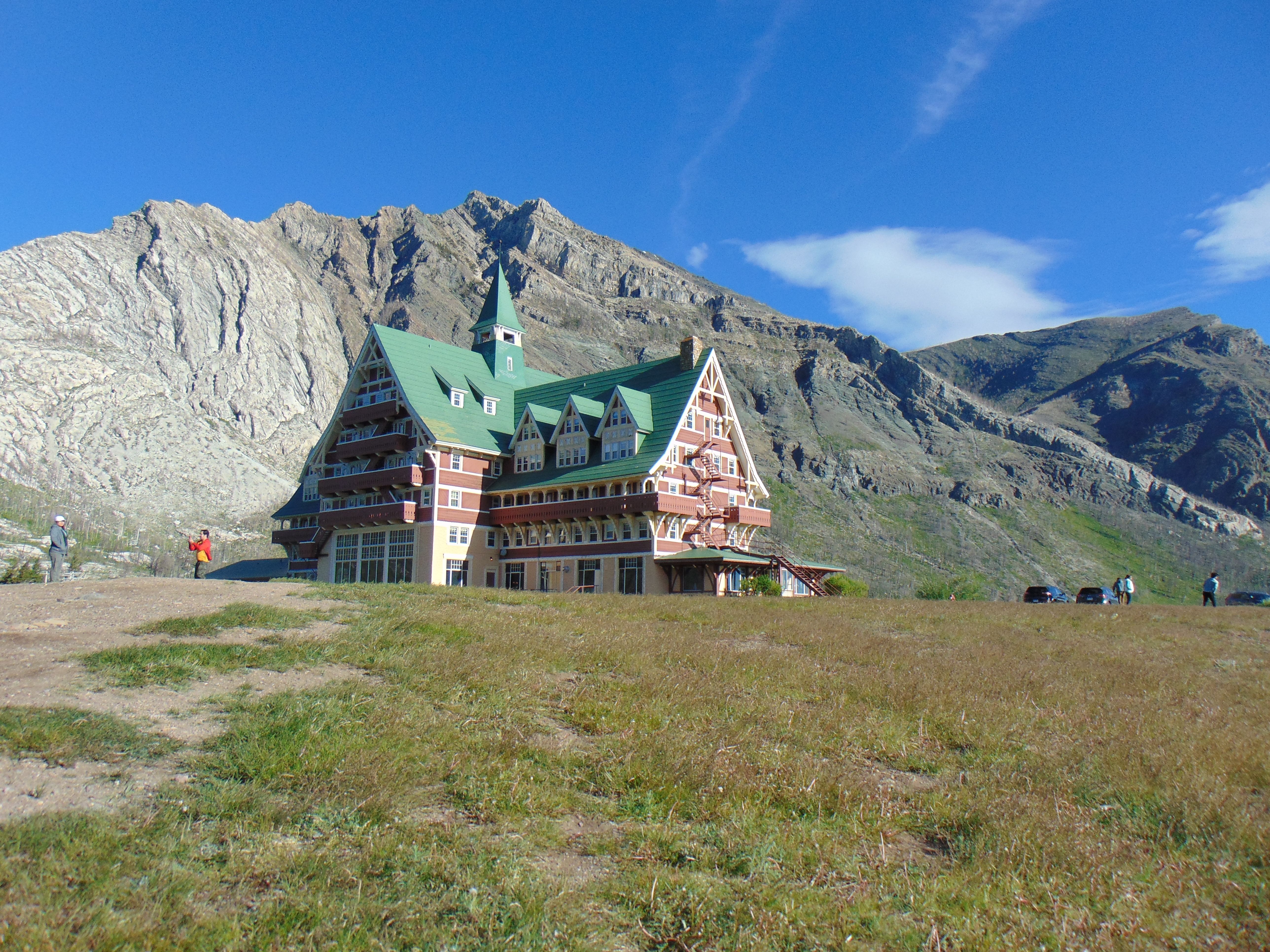 Best Basecamp Hotels & Lodges in Canmore, Alberta 2026