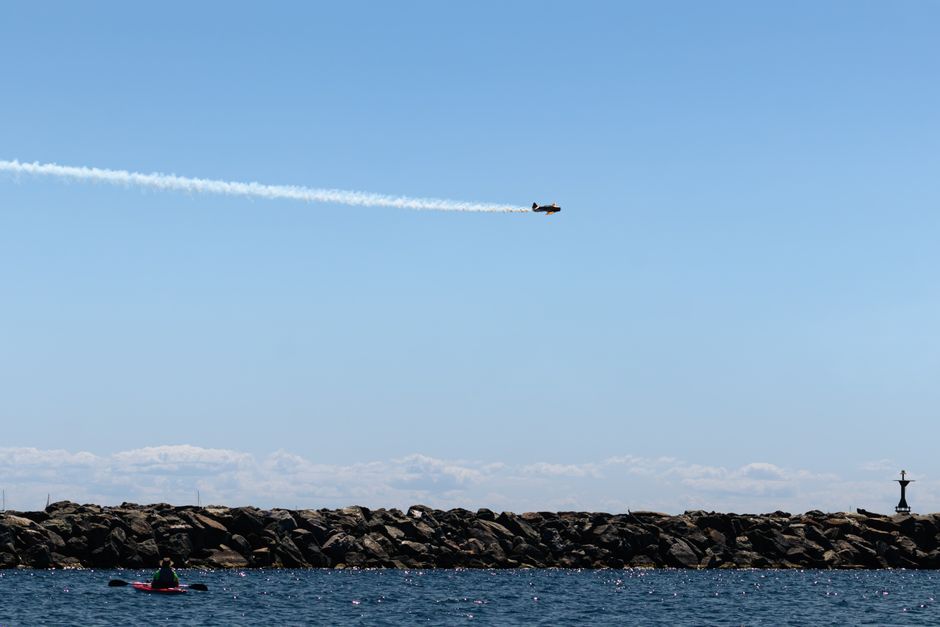 Toronto Residents Fed Up With Plane Exhaust as Ford Pushes for Bigger Jets