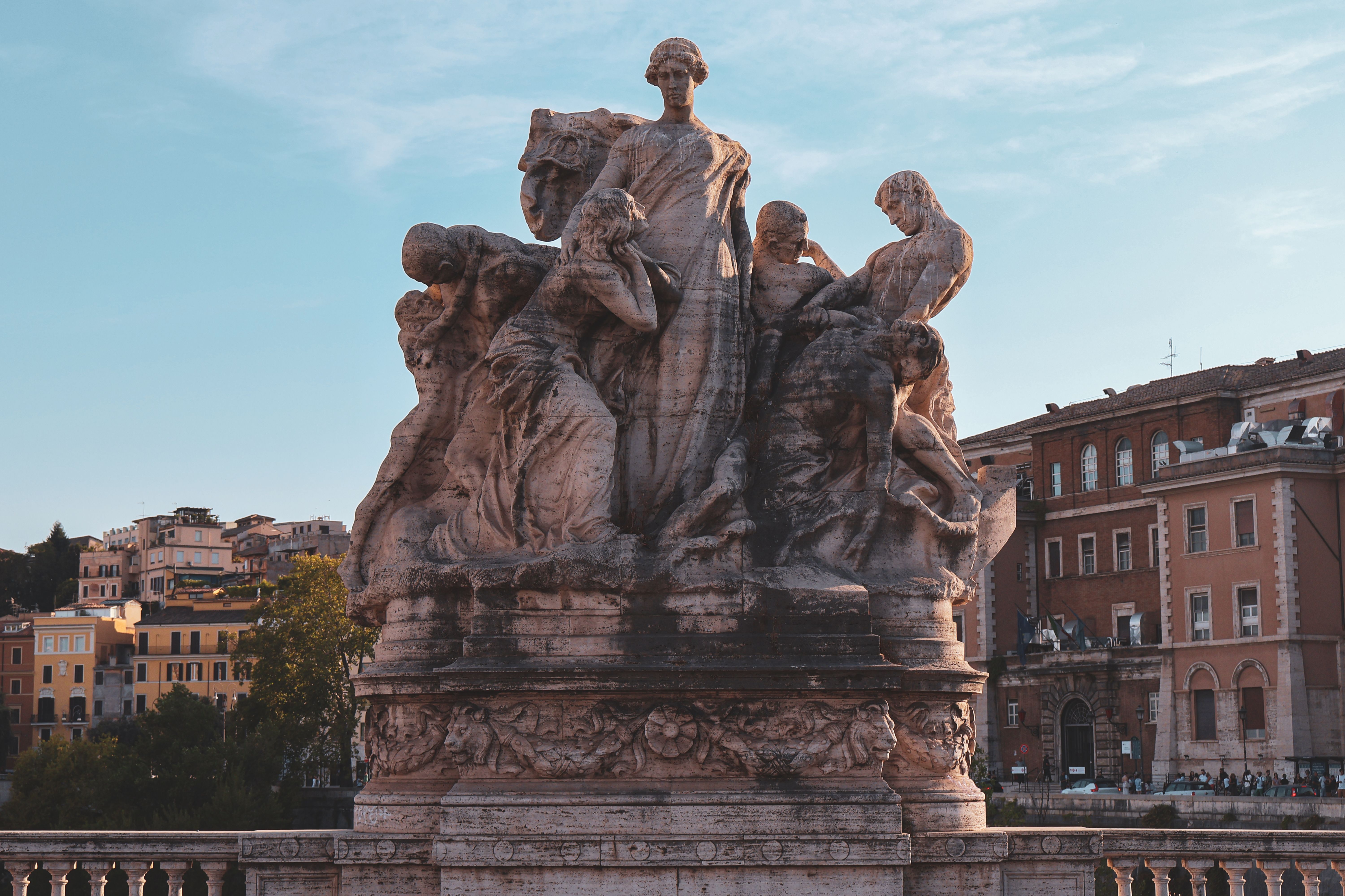 Majestic Marble Sculptures in Rome's Urban Landscape · Free Stock Photo