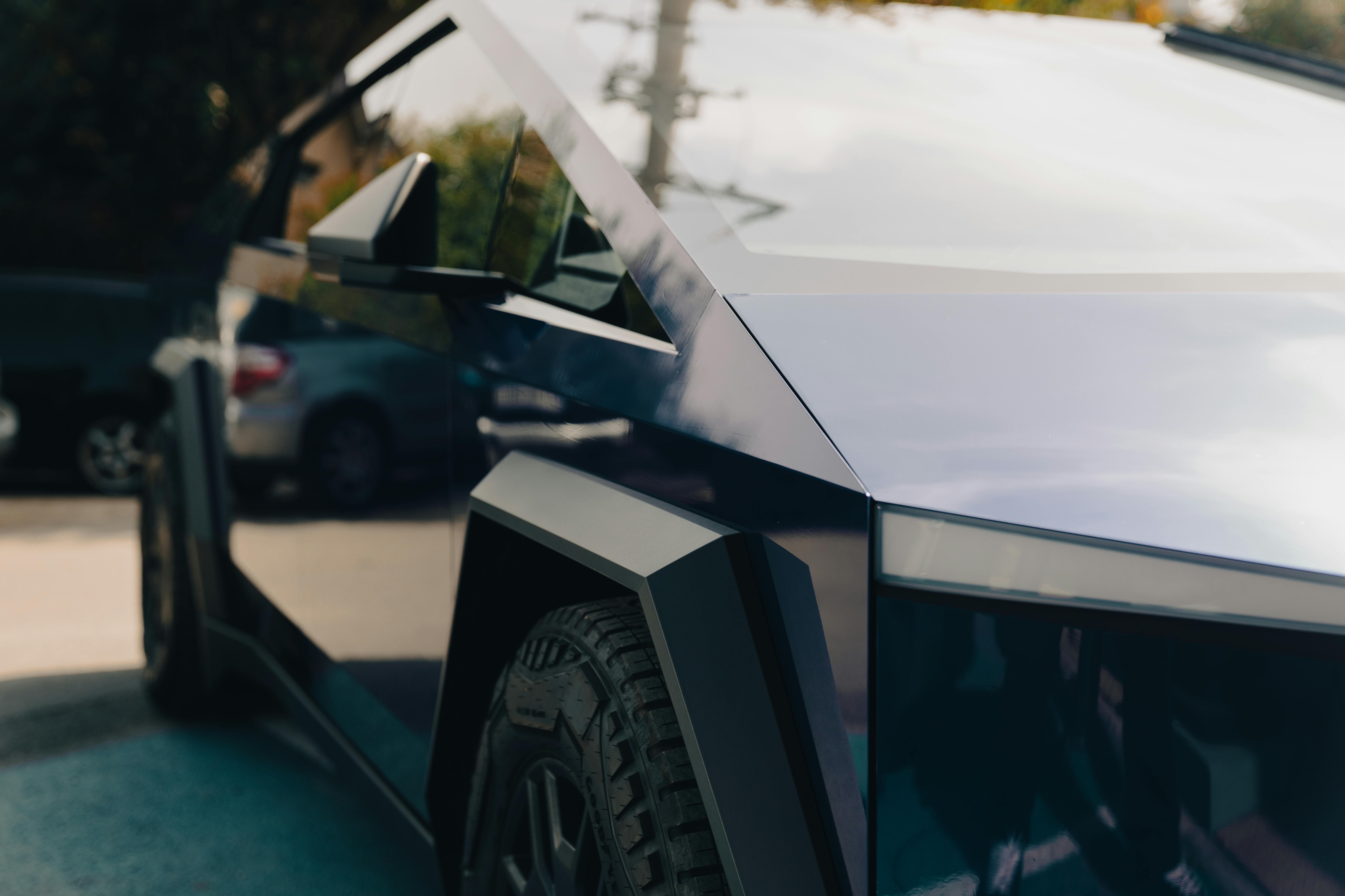 Free Futuristic Electric Truck in Bucharest Street Stock Photo