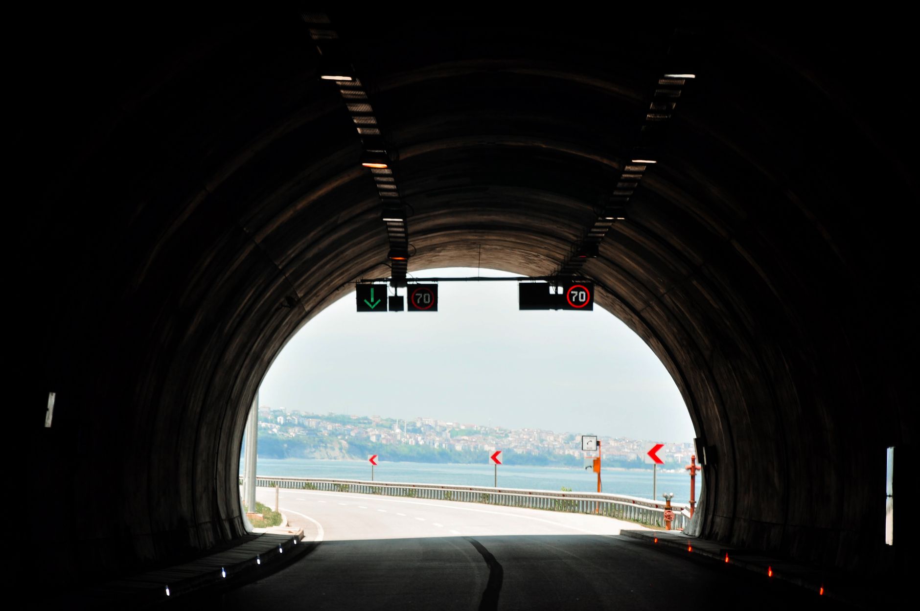 Autostrada Moldovei A7 aduce 22 km, dar nu se deschid loturi