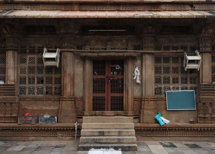Shandilya Tours & Management - Best Travel Agency In Ahmedabad