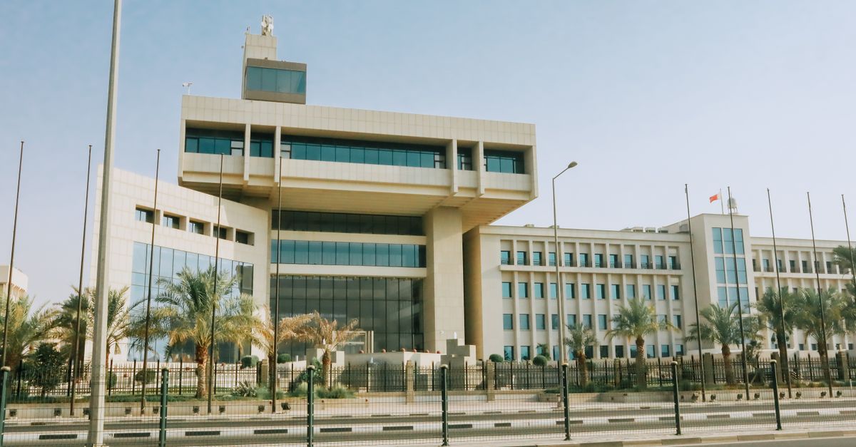 Sheikh Khaled bin Mohamed Rewards Abu Dhabi Entities for Operational Excellence