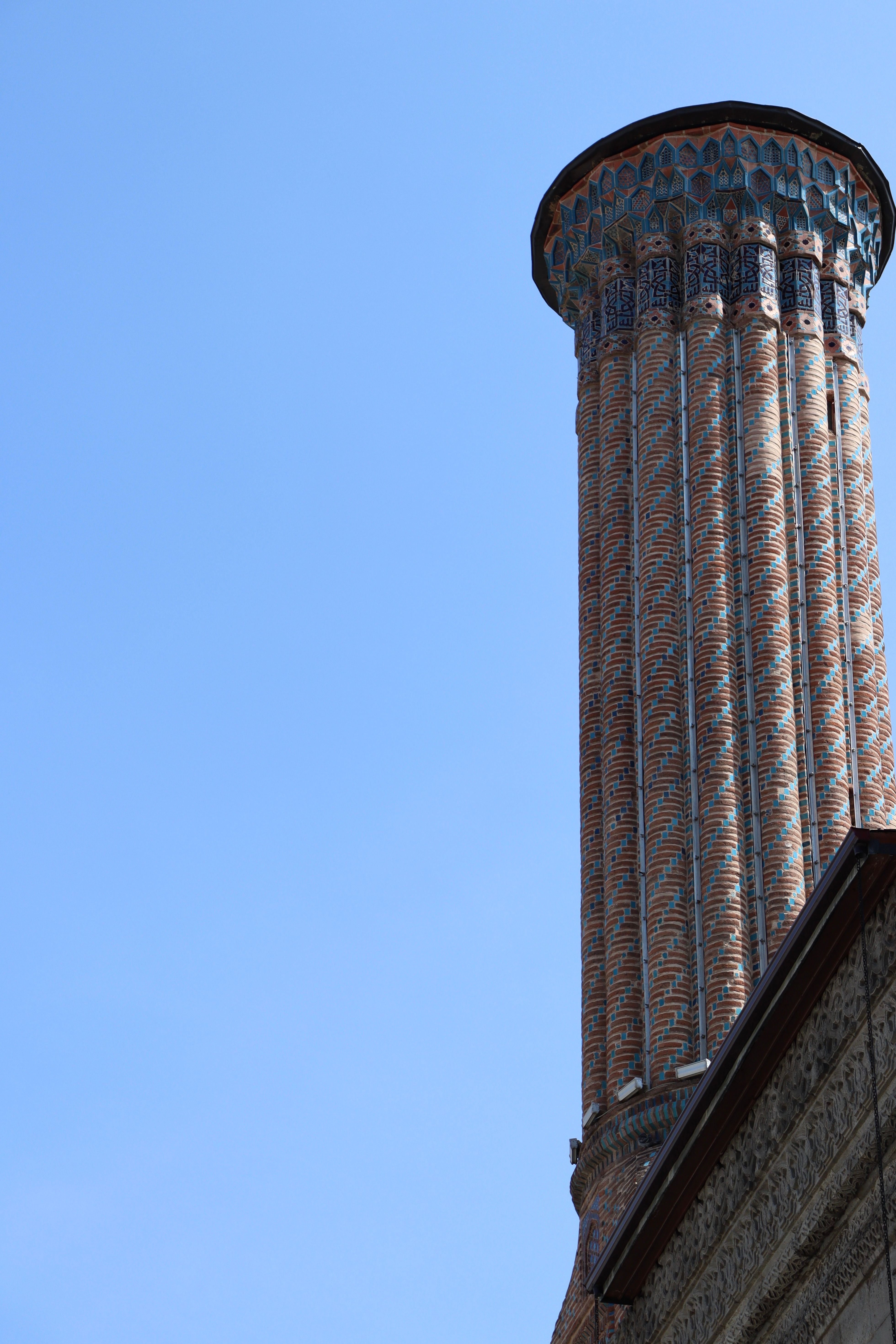 seljuk-architecture-minaret-in-turkey-free-stock-photo