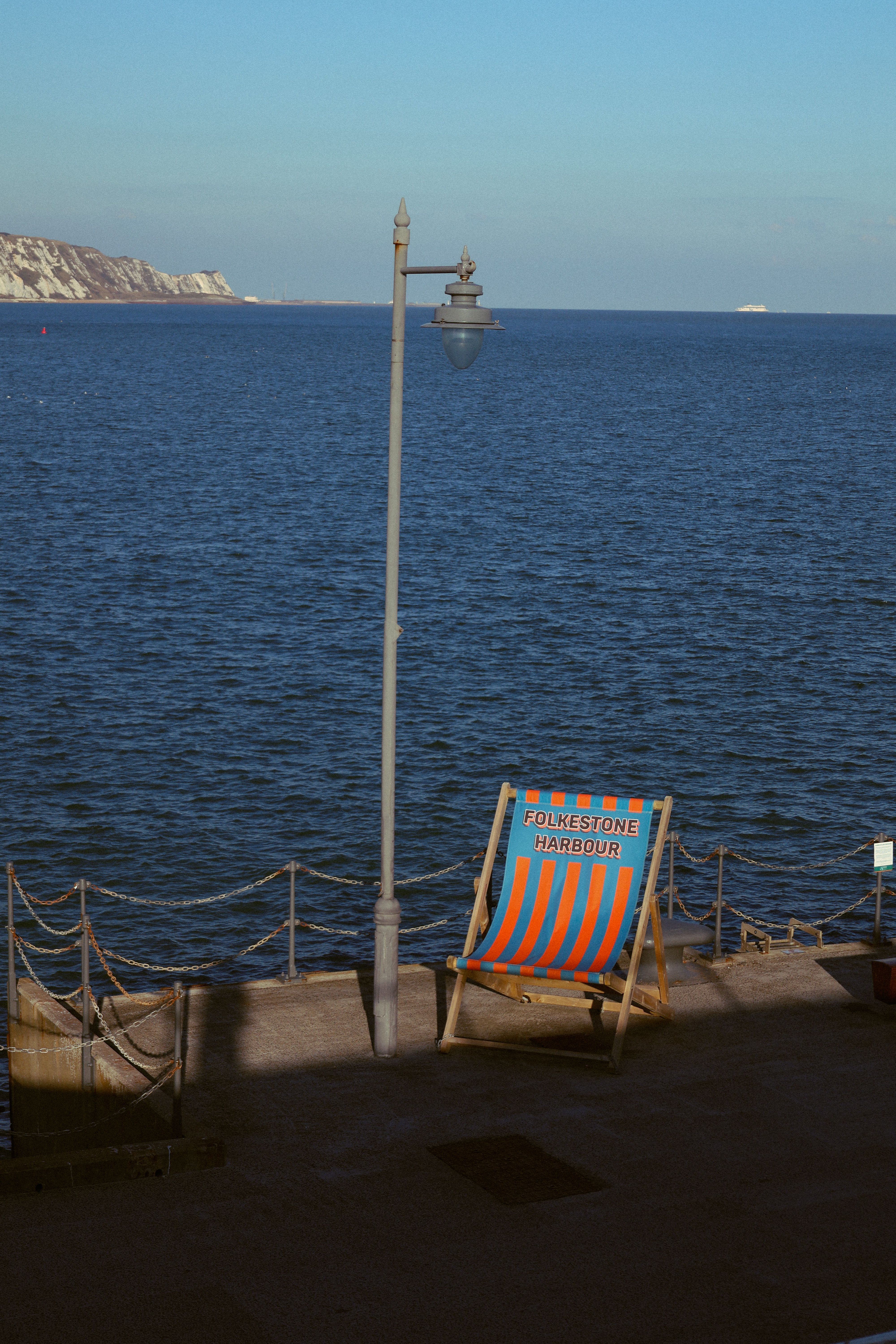 Serene Seaside View at Folkestone Harbour · Free Stock Photo