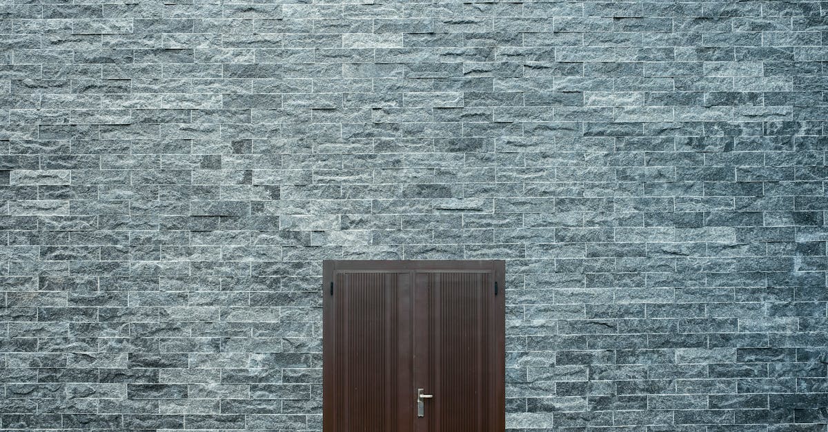 How to make stone bricks in Minecraft survival