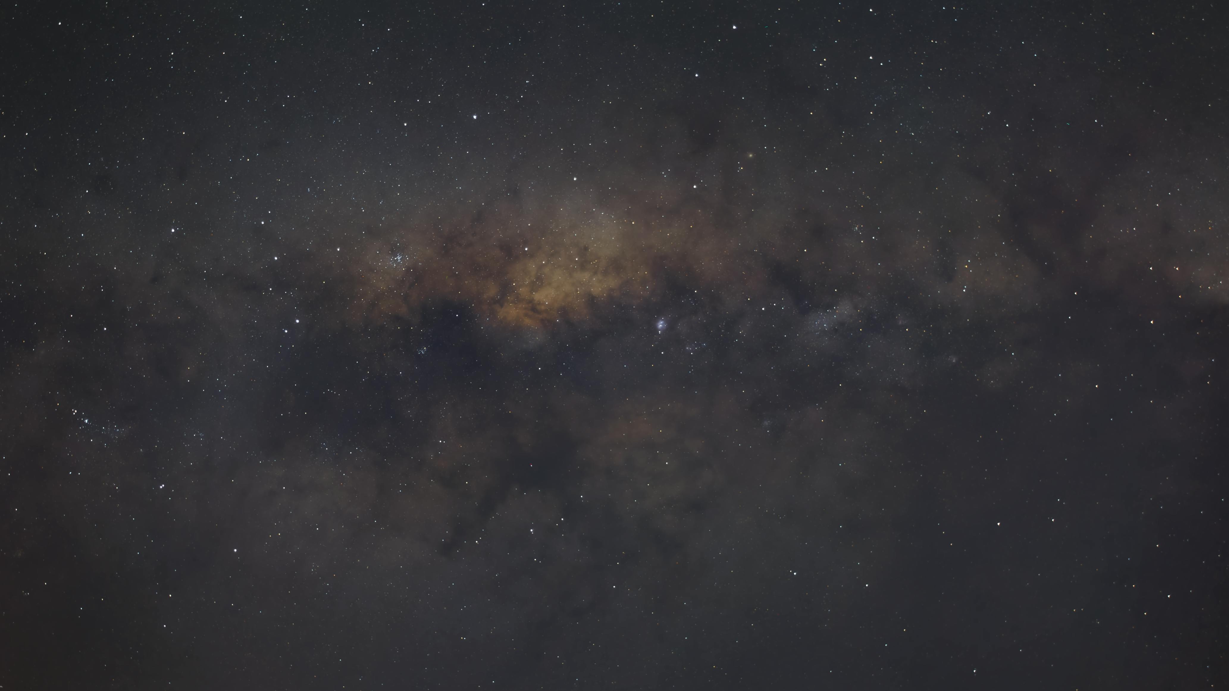 Безкоштовне Приголомшливе зоряне нічне небо з галактикою Чумацький Шлях стокове фото