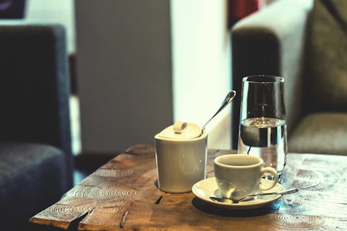 Kostnadsfri bild av bar, bar café, bord