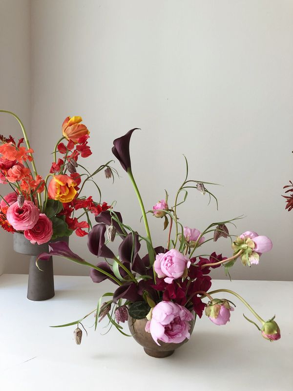 Compositions florales finies pour un événement d'entreprise à Agen