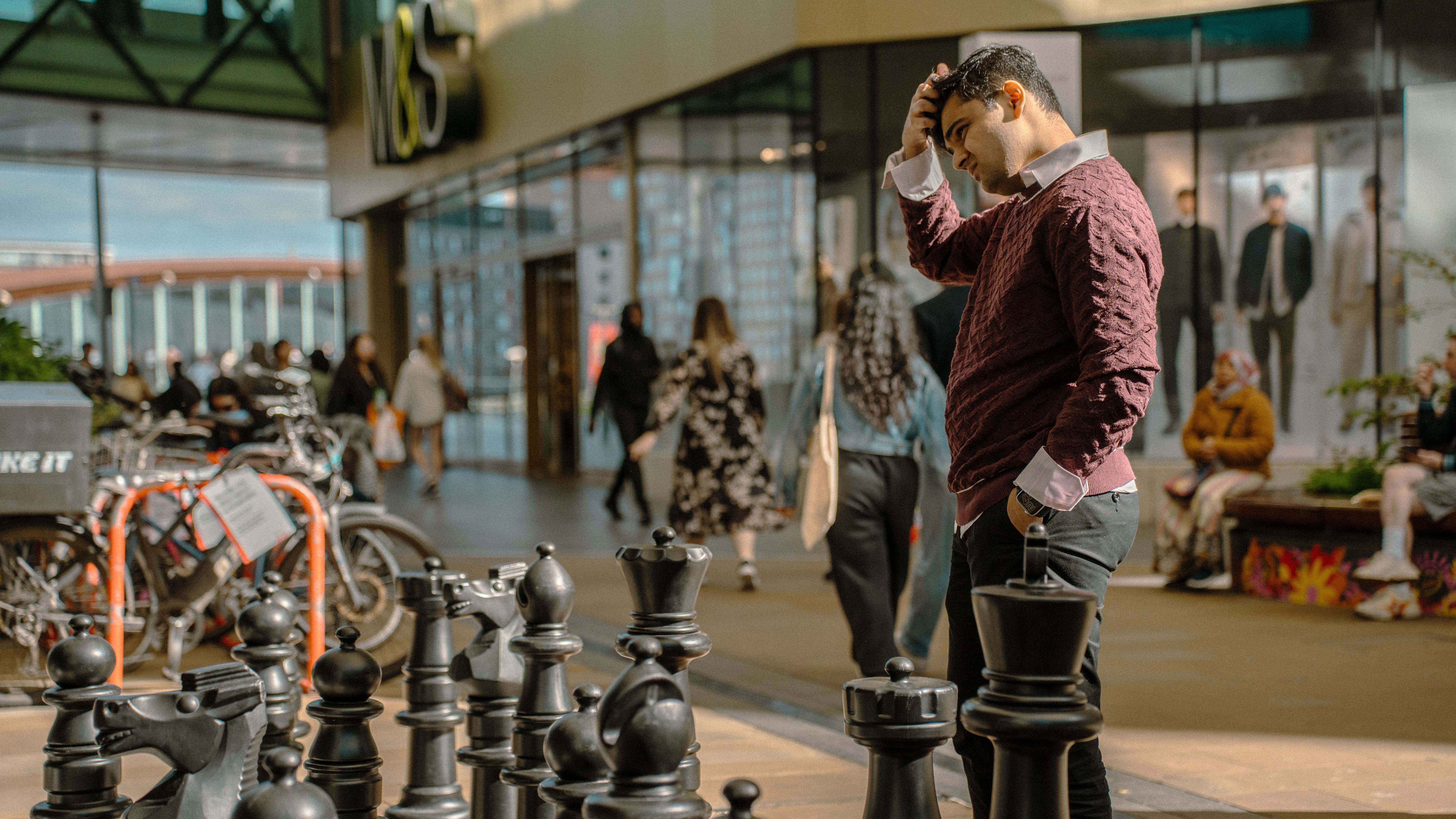 Breaking Chess Update: Magnus Carlsen's Outbursts Raise Sportsmanship Concerns for Kids