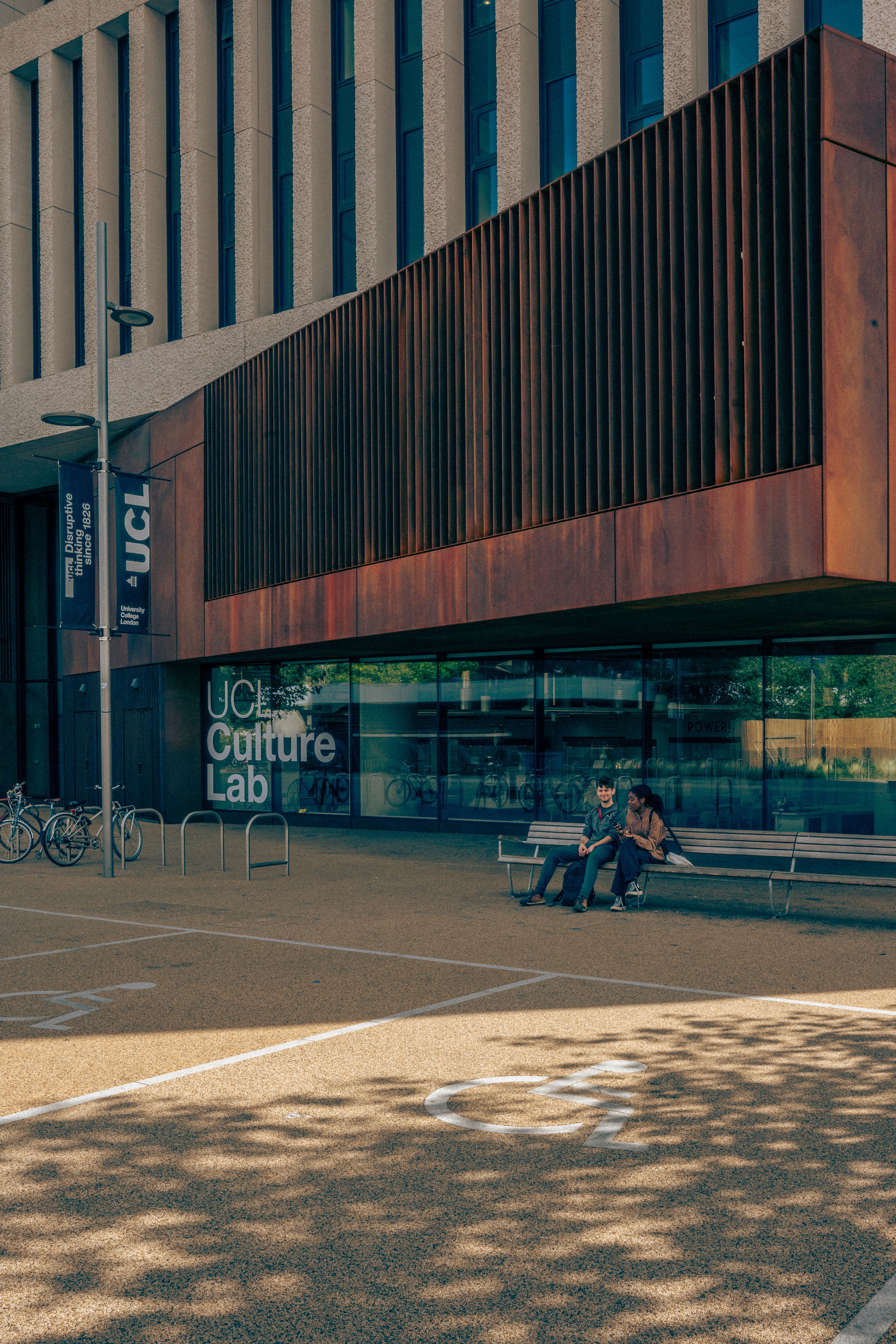 Exterior Del Laboratorio De Cultura De La Ucl En Londres, Inglaterra ...