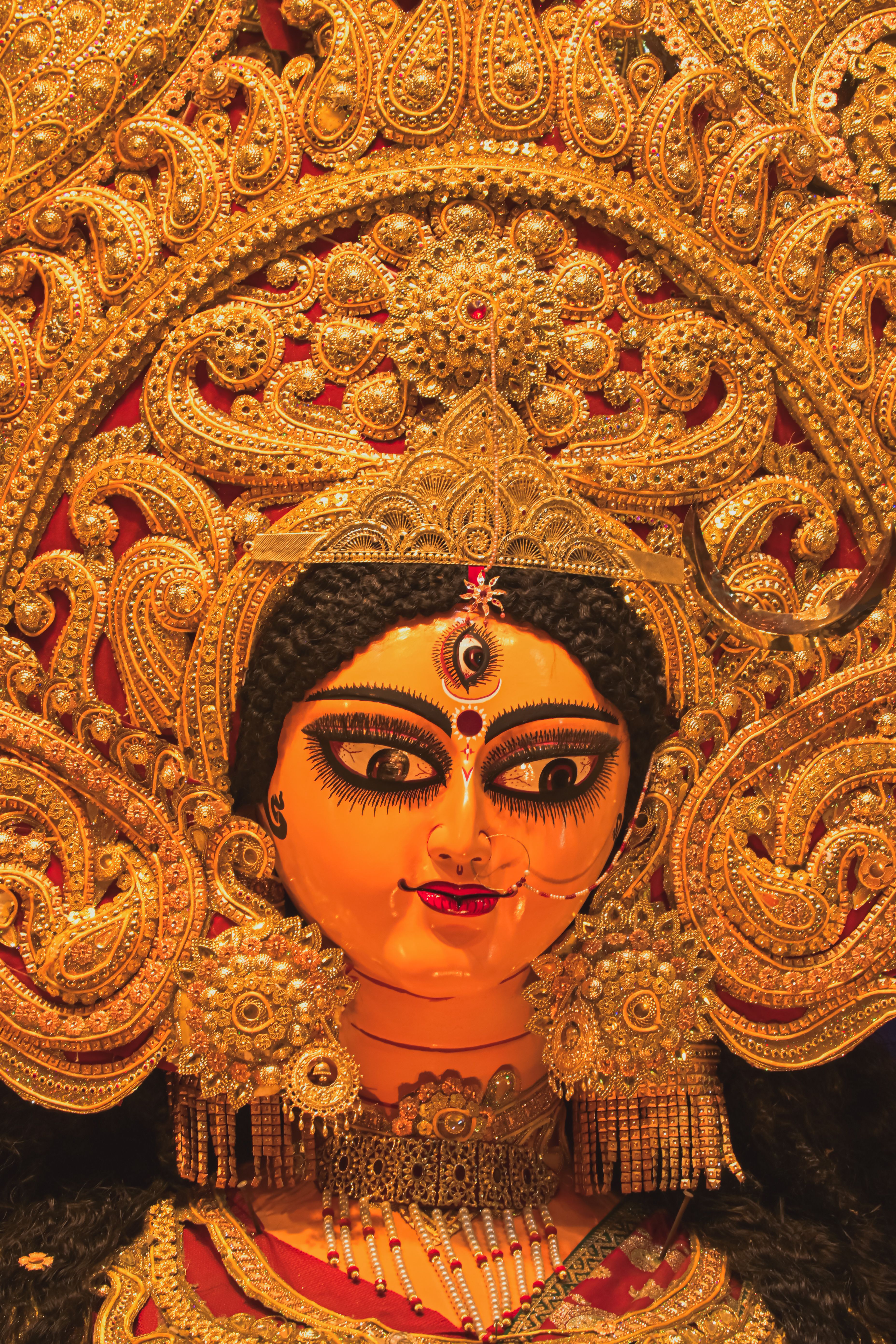 Intricate Durga Idol at Kolkata Durga Puja Festival · Free Stock Photo