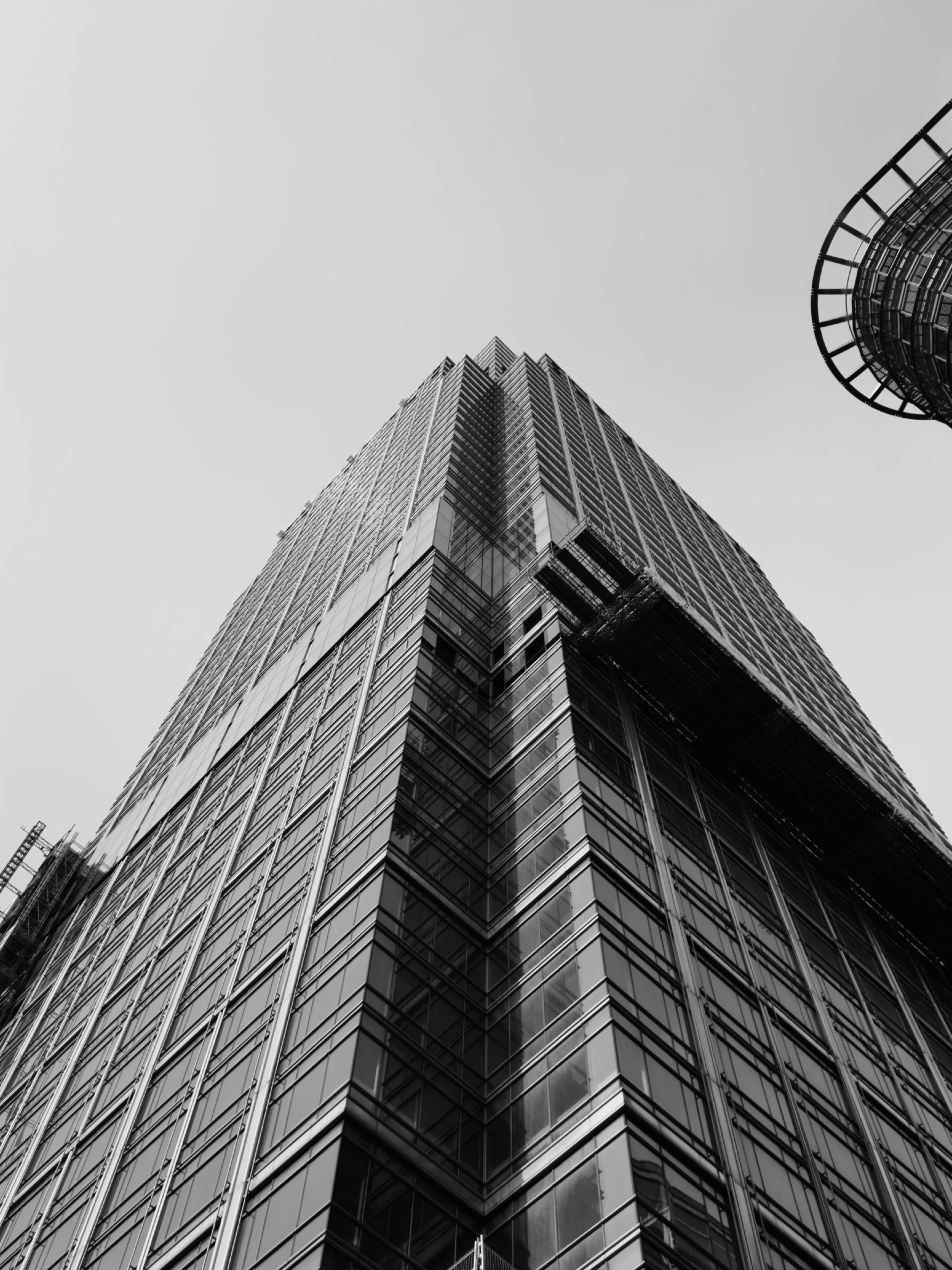 Modern Skyscraper in Black and White Perspective · Free Stock Photo