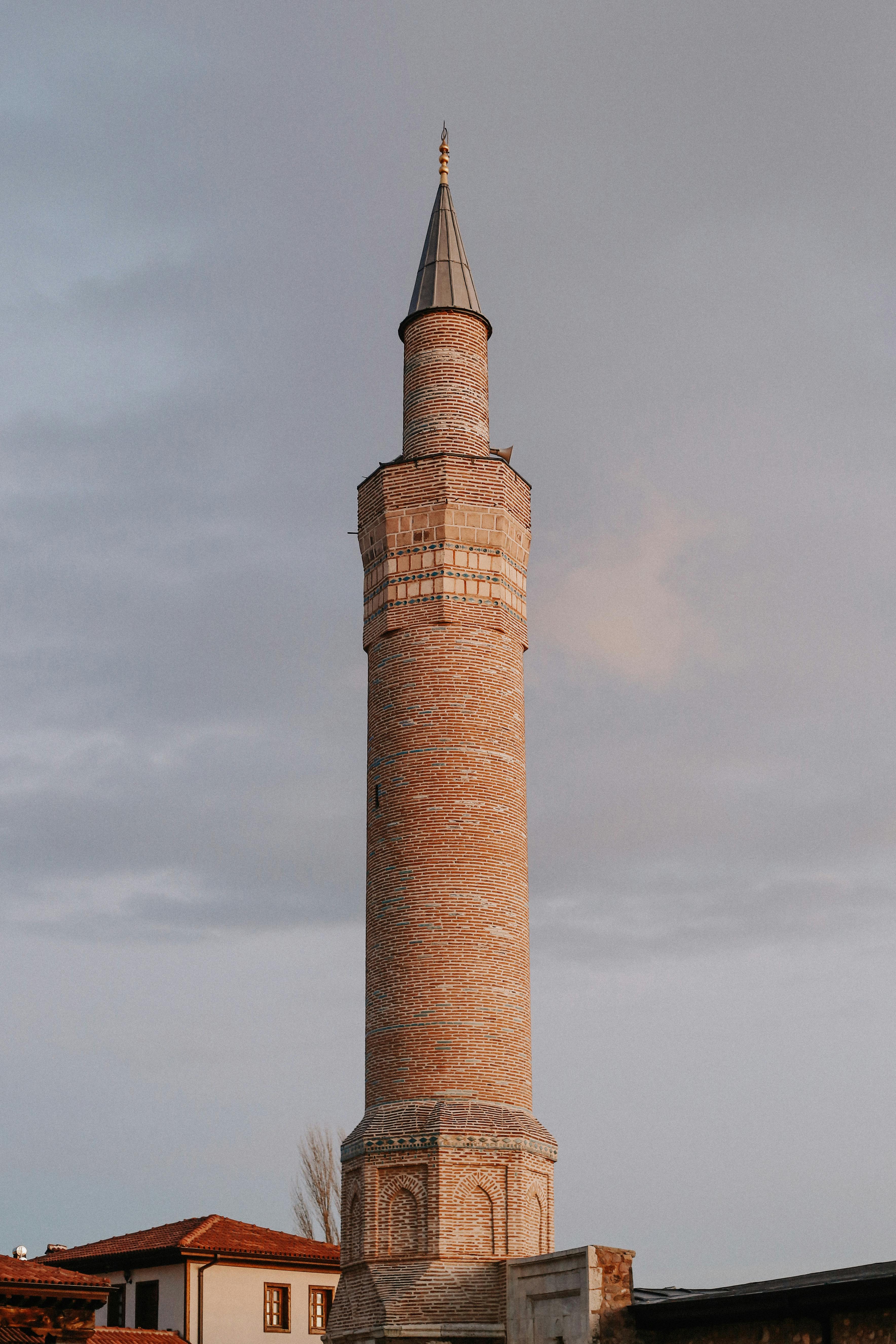 Towering Structure Photos, Download The BEST Free Towering Structure