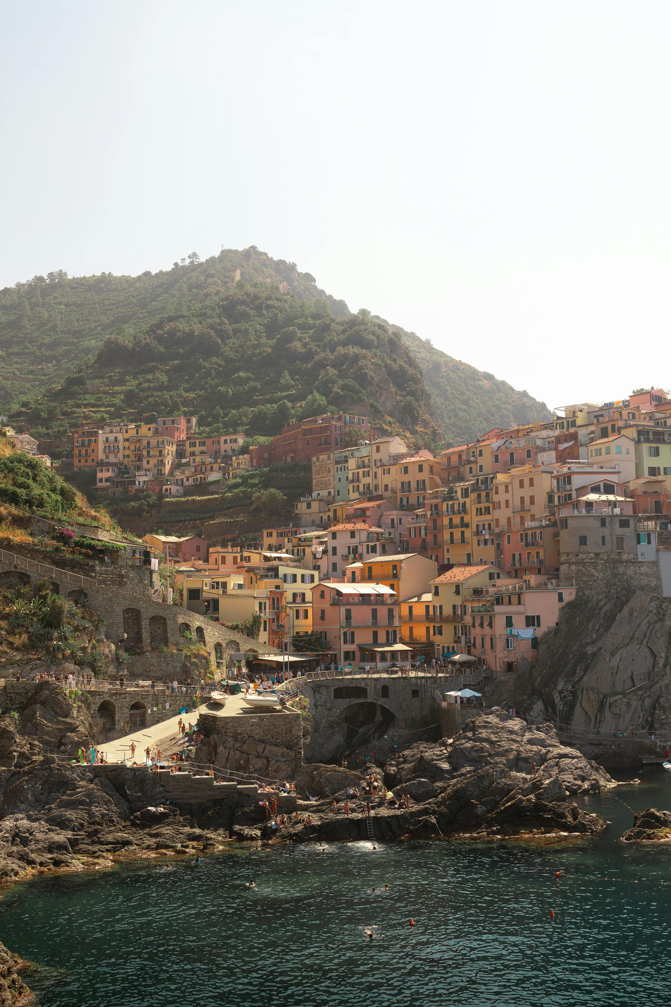 vibrant coastal view of manarola cinqueterre