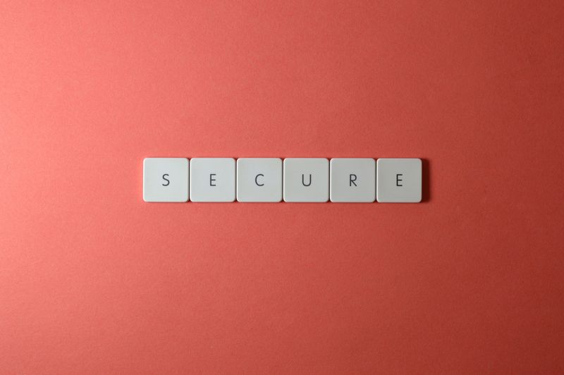 Segurança digital para empresas: proteja seus dados hoje