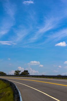 Beautiful scenic highway with clear blue skies in San José Chiapa, Mexico.