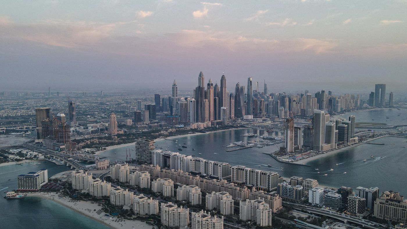Dubai + Abu Dhabi