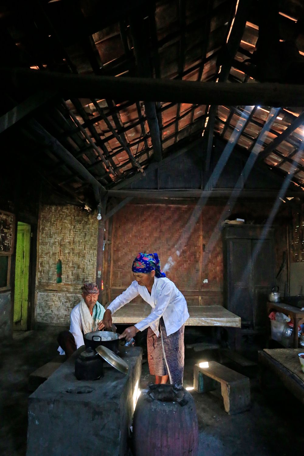 Taiwan Rural Kitchen Traditional Cooking in Rustic Rural Kitchen · Free Stock Photo