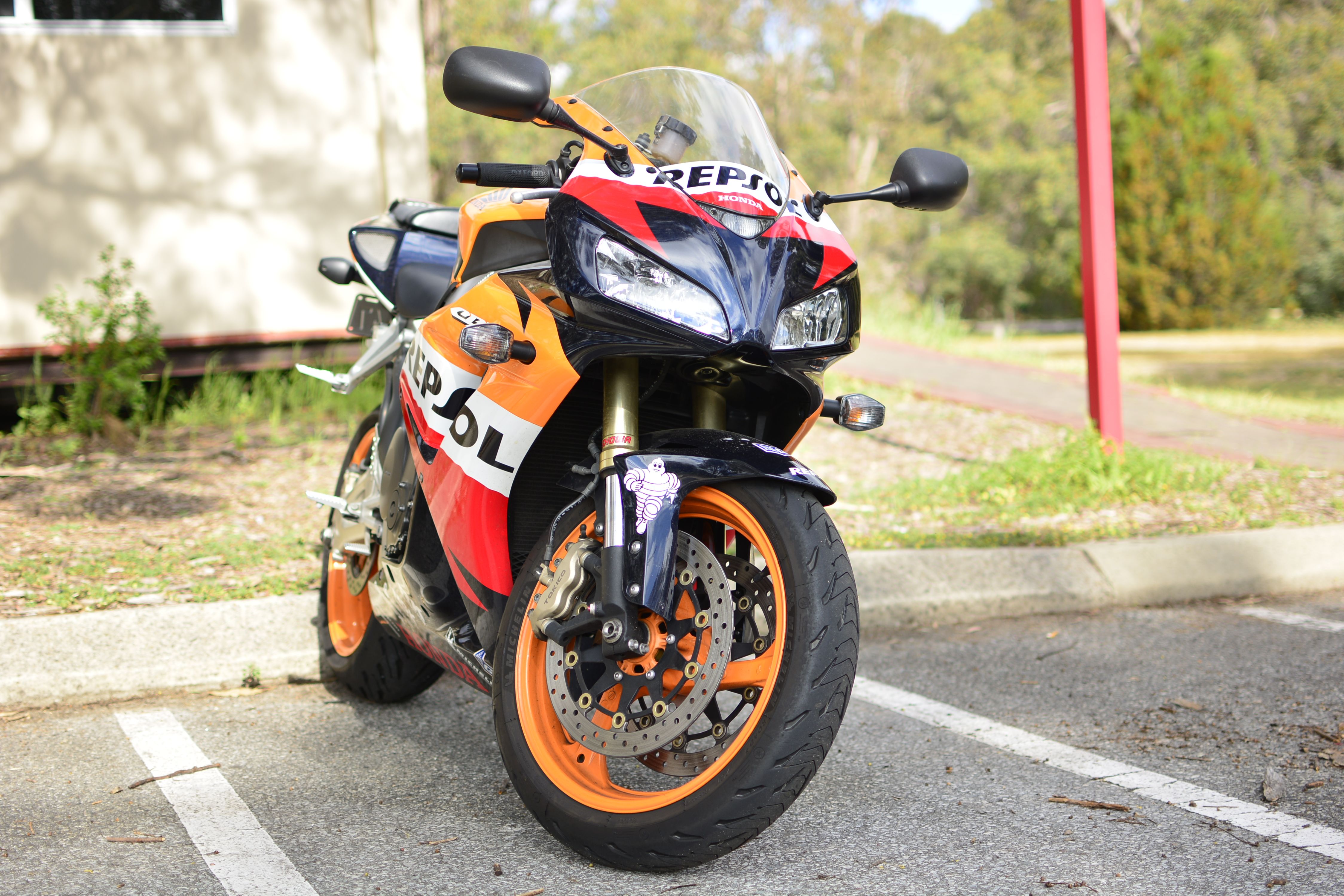 Honda motorcycle for sale in Surat Thani: Legal, Cost, and Market Guide