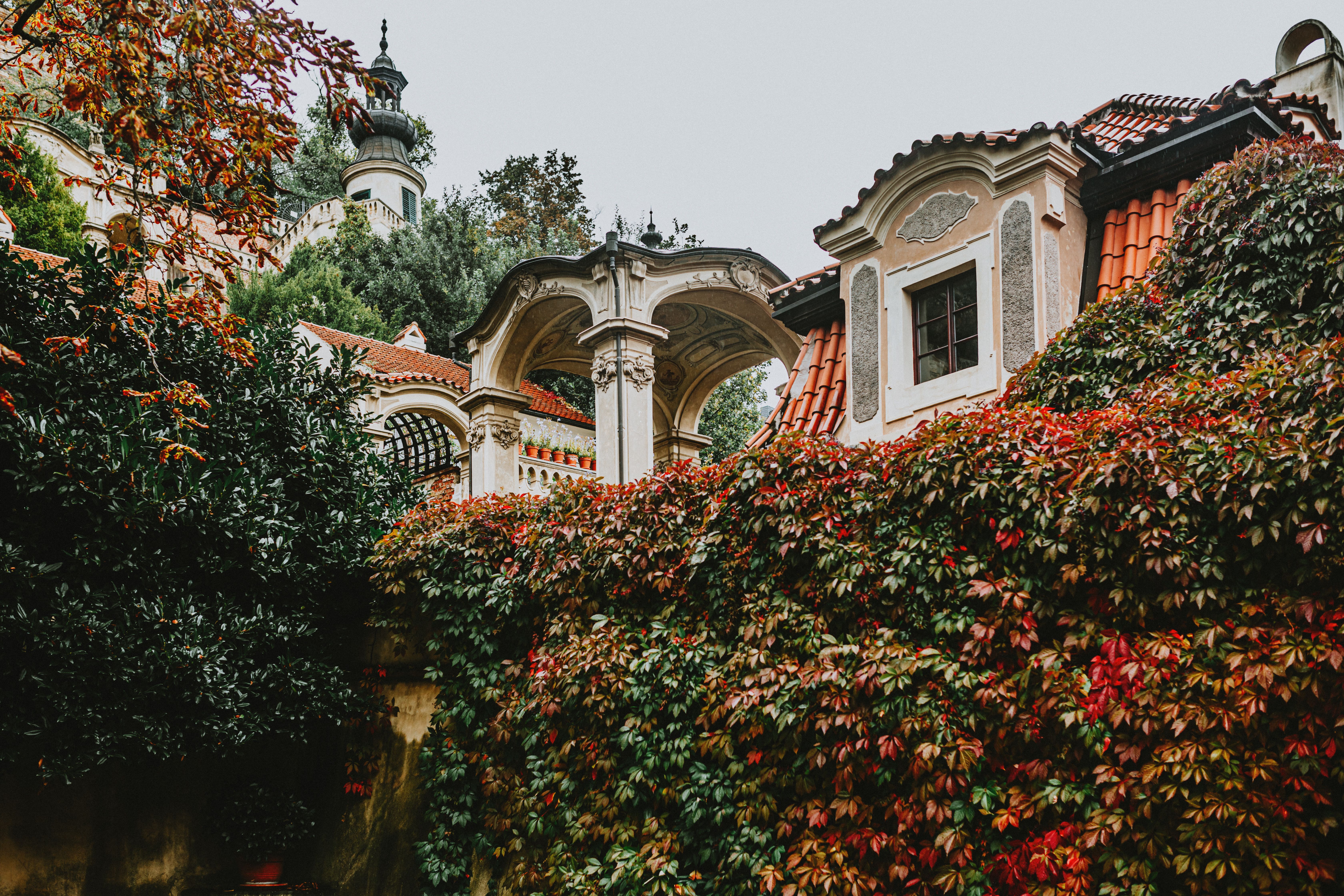 Historic Architecture with Autumn Foliage · Free Stock Photo