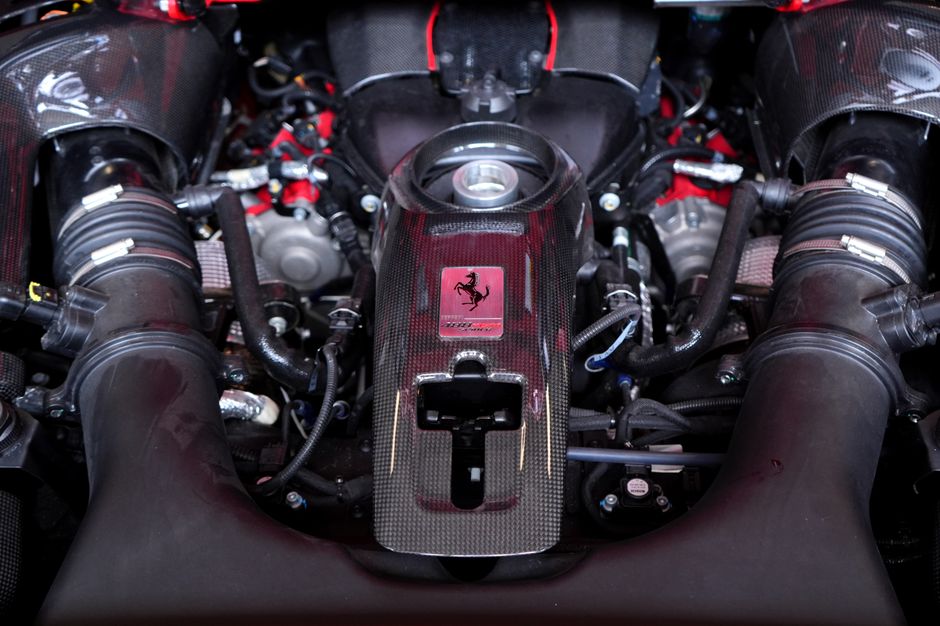caring for carbon fiber car parts