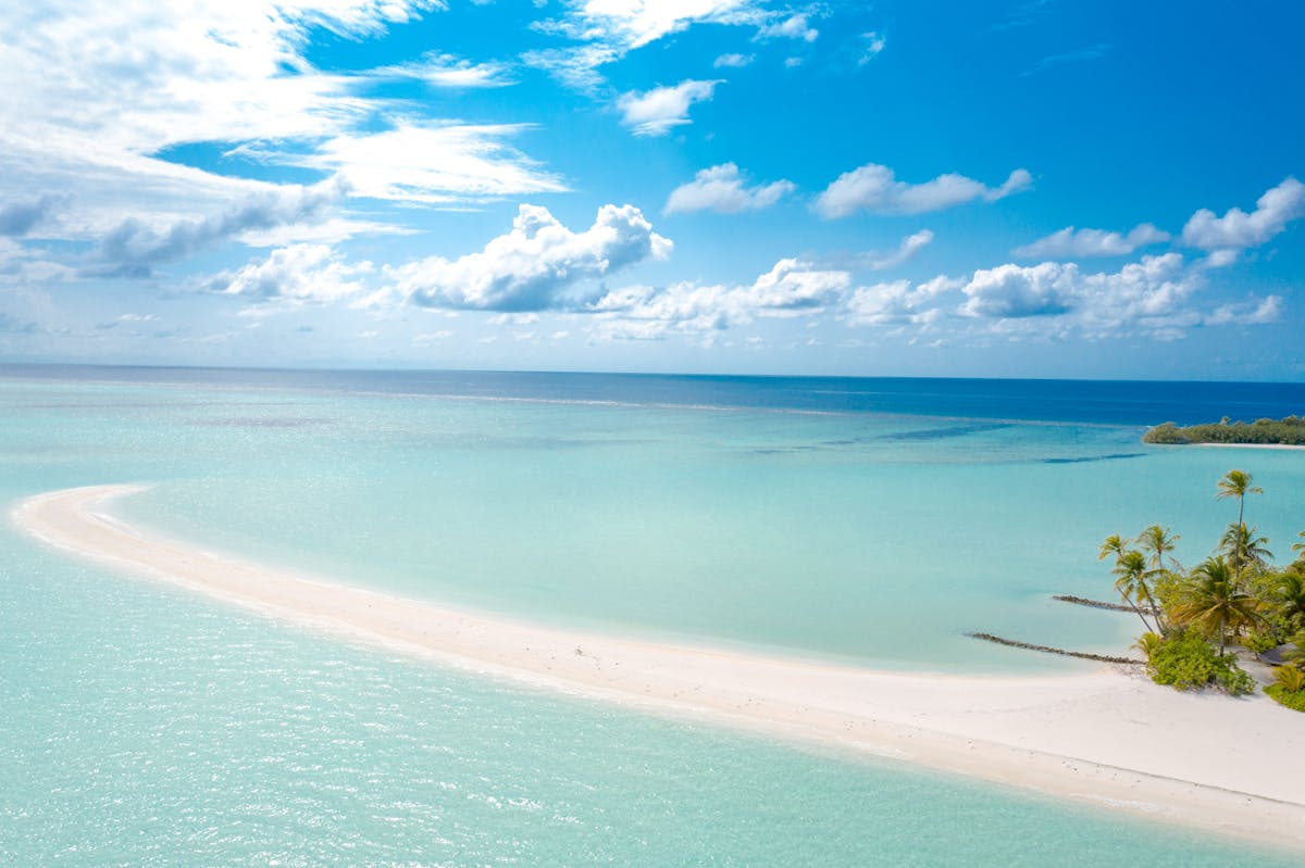 Aethetic Beach And Resort Image Photos,