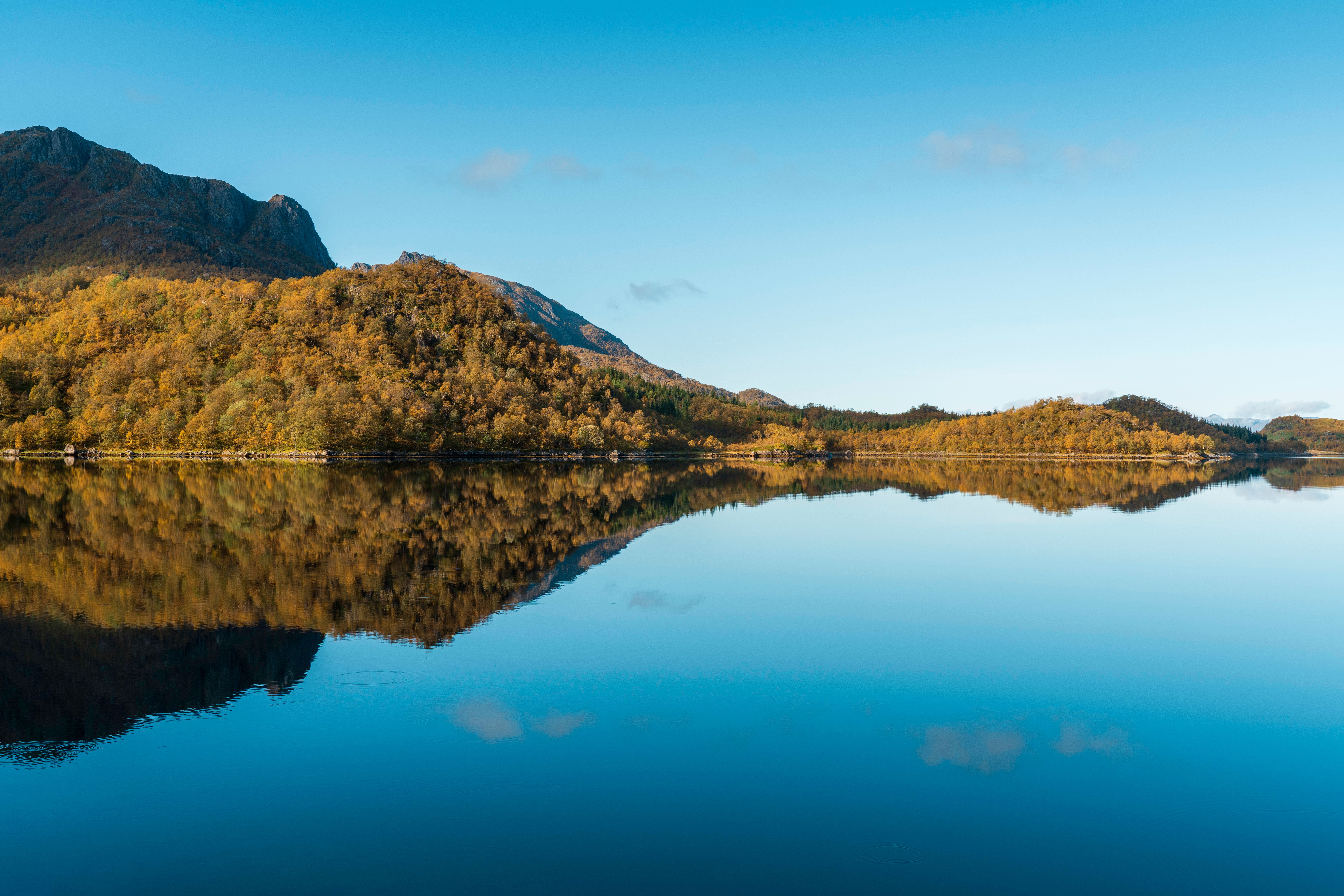 Peaceful natural landscape promoting calm and reflection