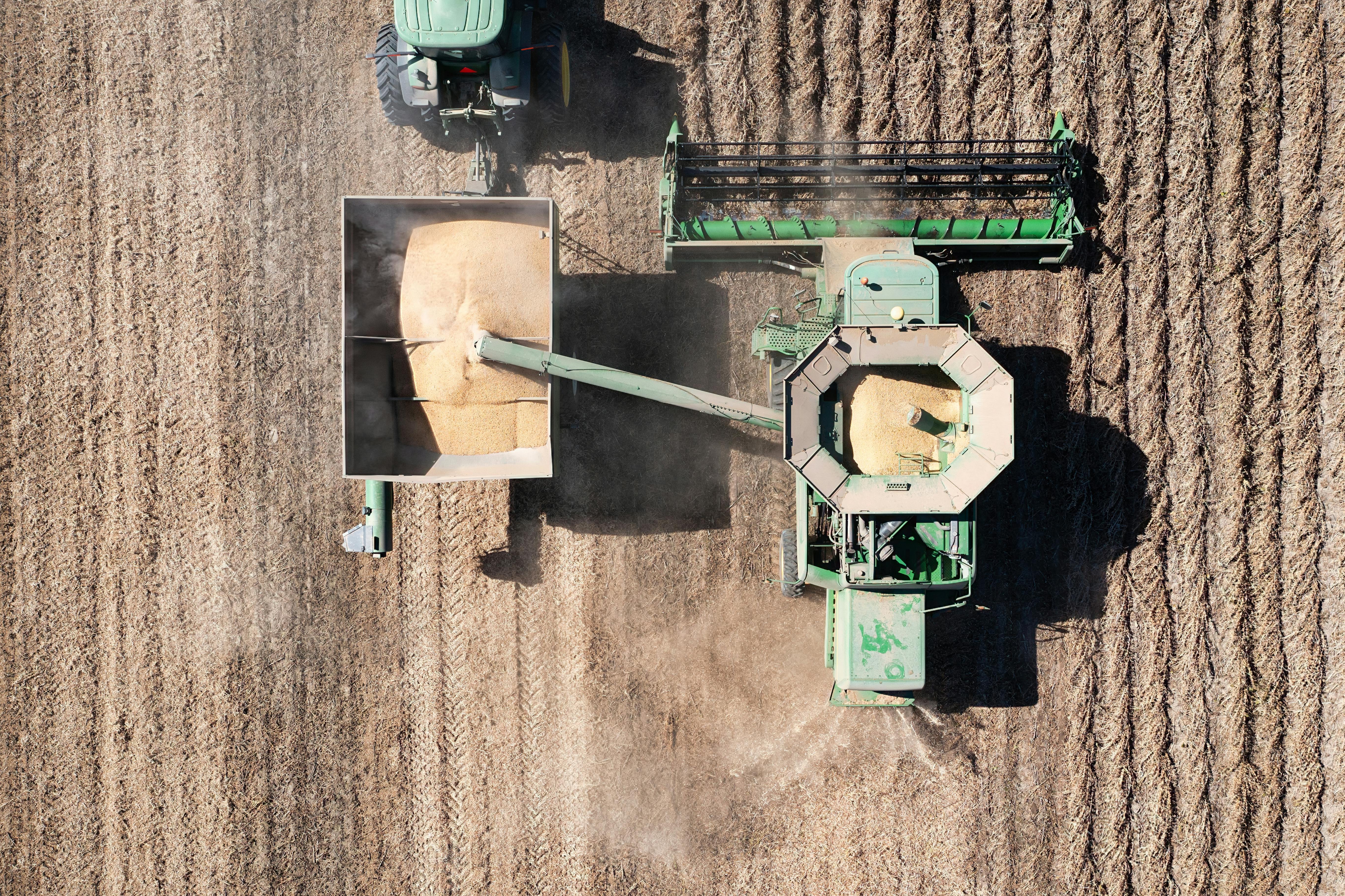 USDA Launches Lender Lens Dashboard to Promote Data Transparency — Photo by Tom Fisk on Pexels