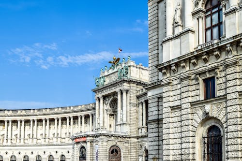 Point De Vue D'un Ancien Bâtiment Avec Un Design Architectural Renaissance